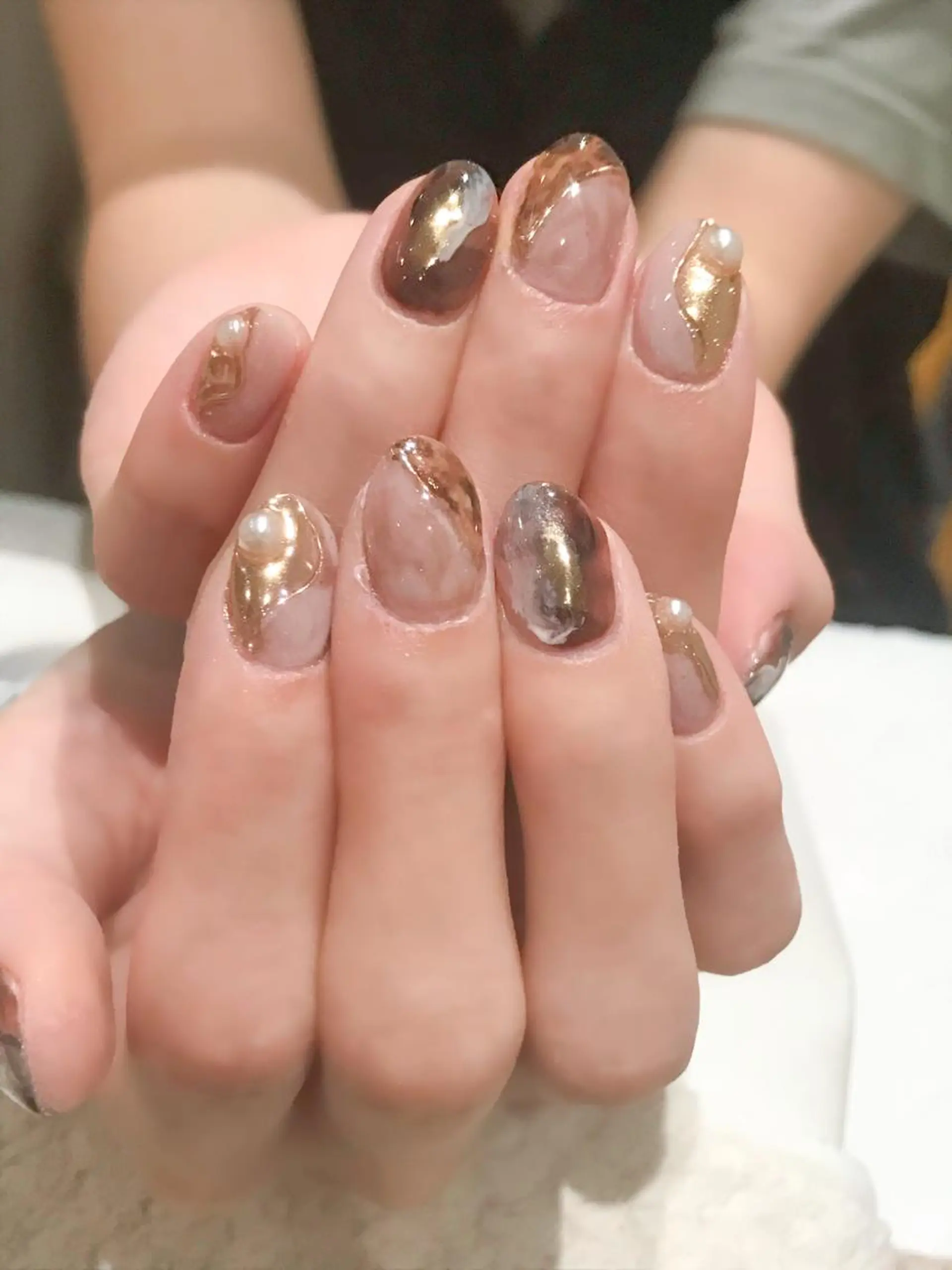 ネイル ブラウン ゴールド ニュアンスネイル Nyanco Nailのネイルデザイン