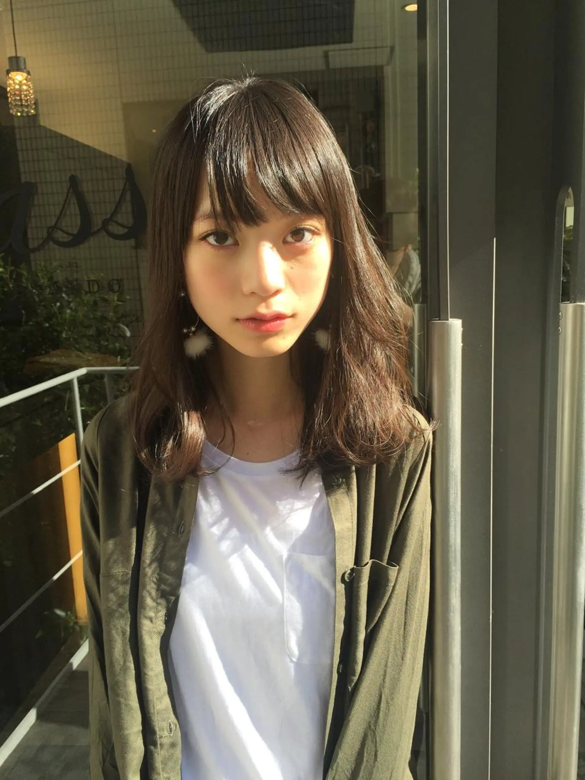 ミディアム マキハラ ユウサイのヘアスタイル