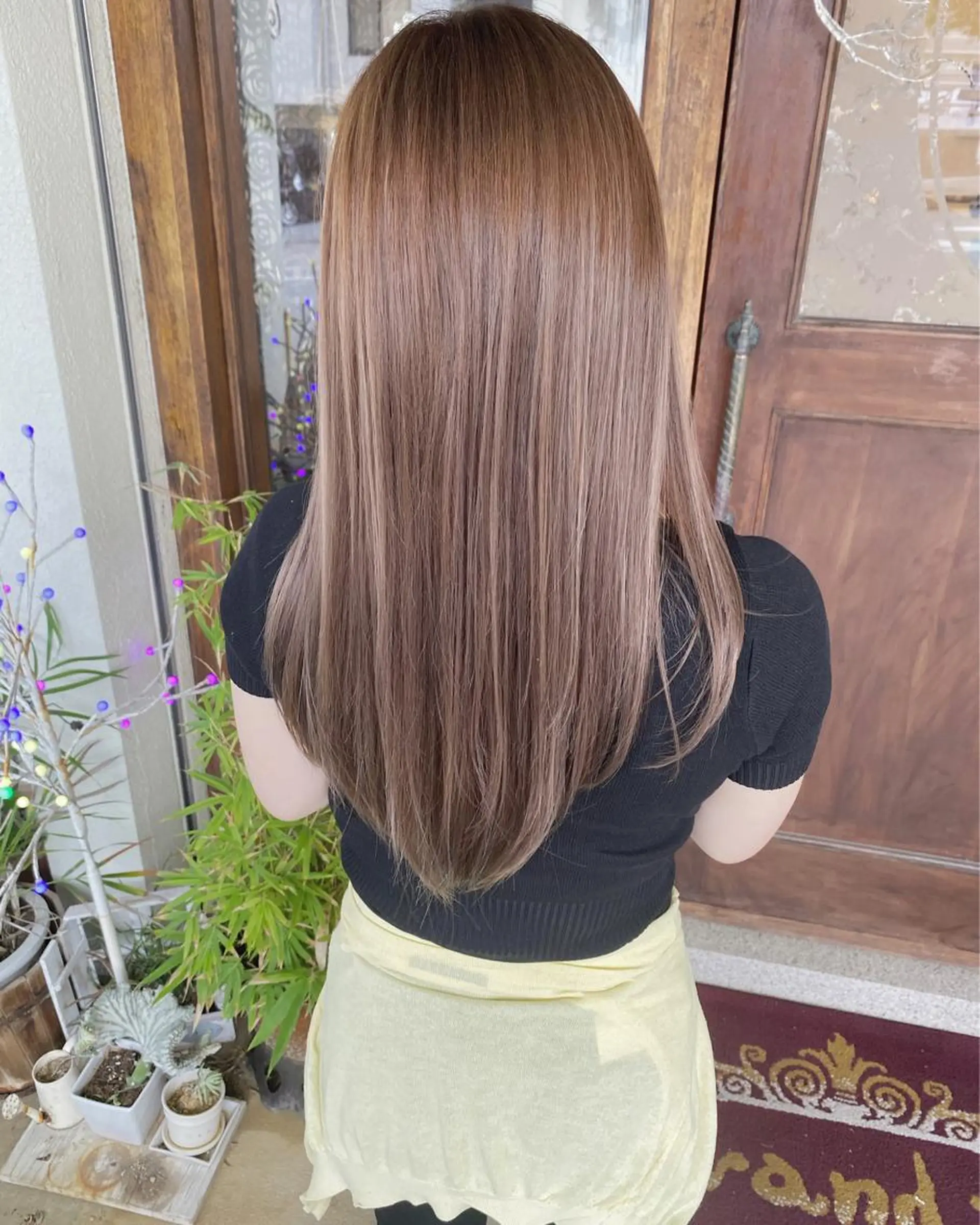 ミディアム カラー グレージュ カット ヘアカラー grand juteのヘアスタイル