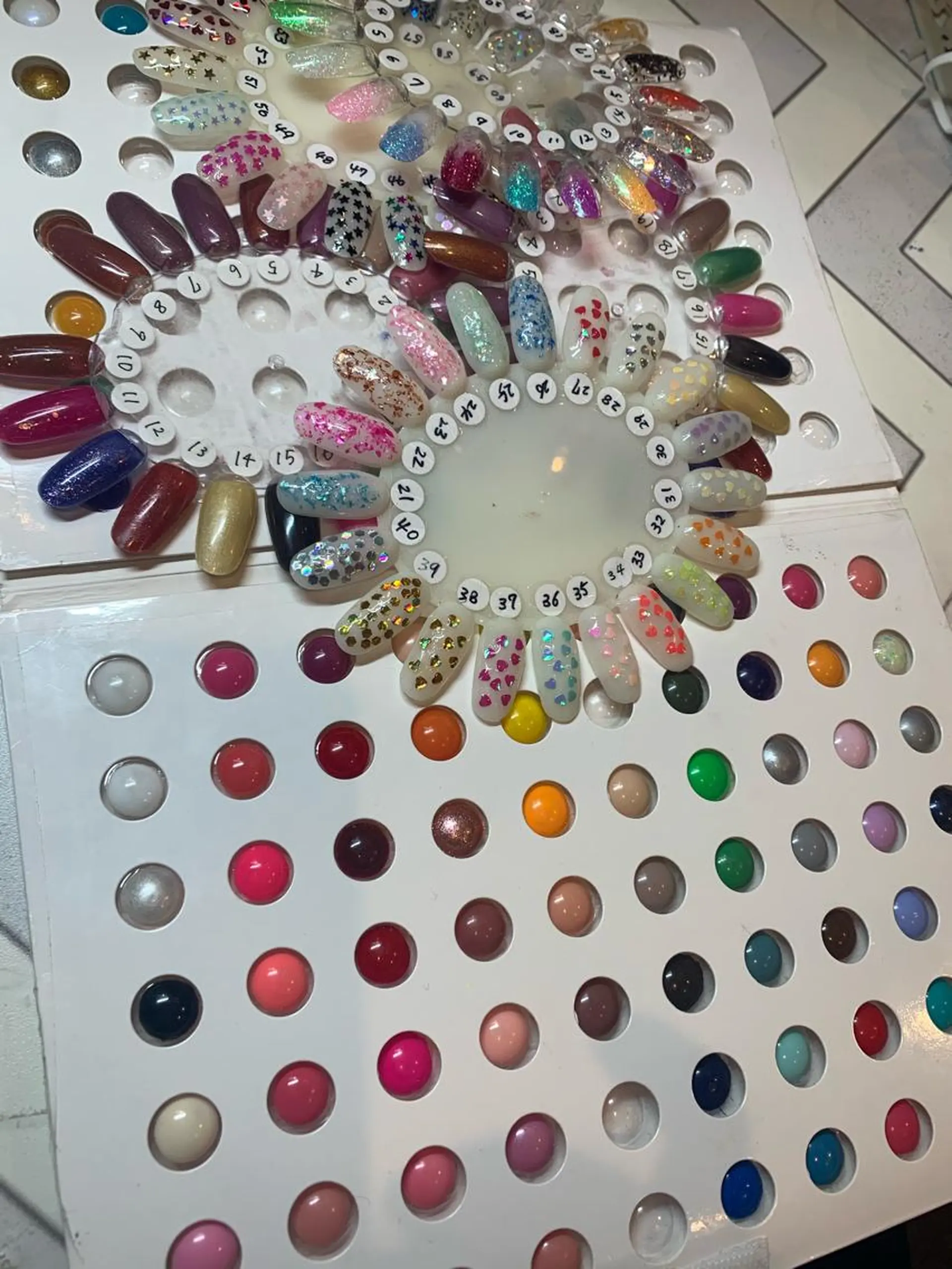 ネイル ハンドネイル GLITTER NAILS高速長田のマツエク・マツパデザイン