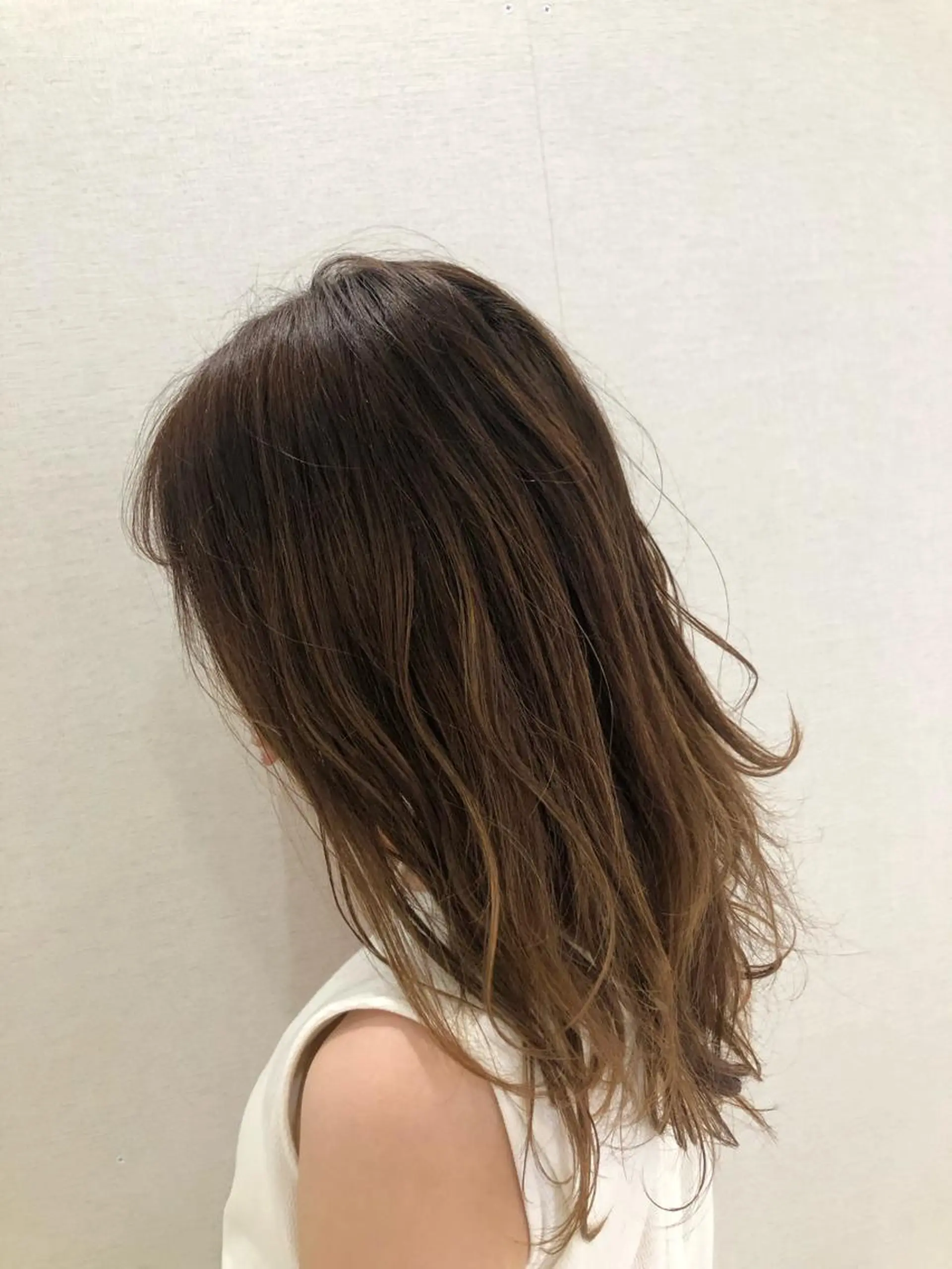 ミディアム 女性指名人気no.1 尾崎のヘアスタイル