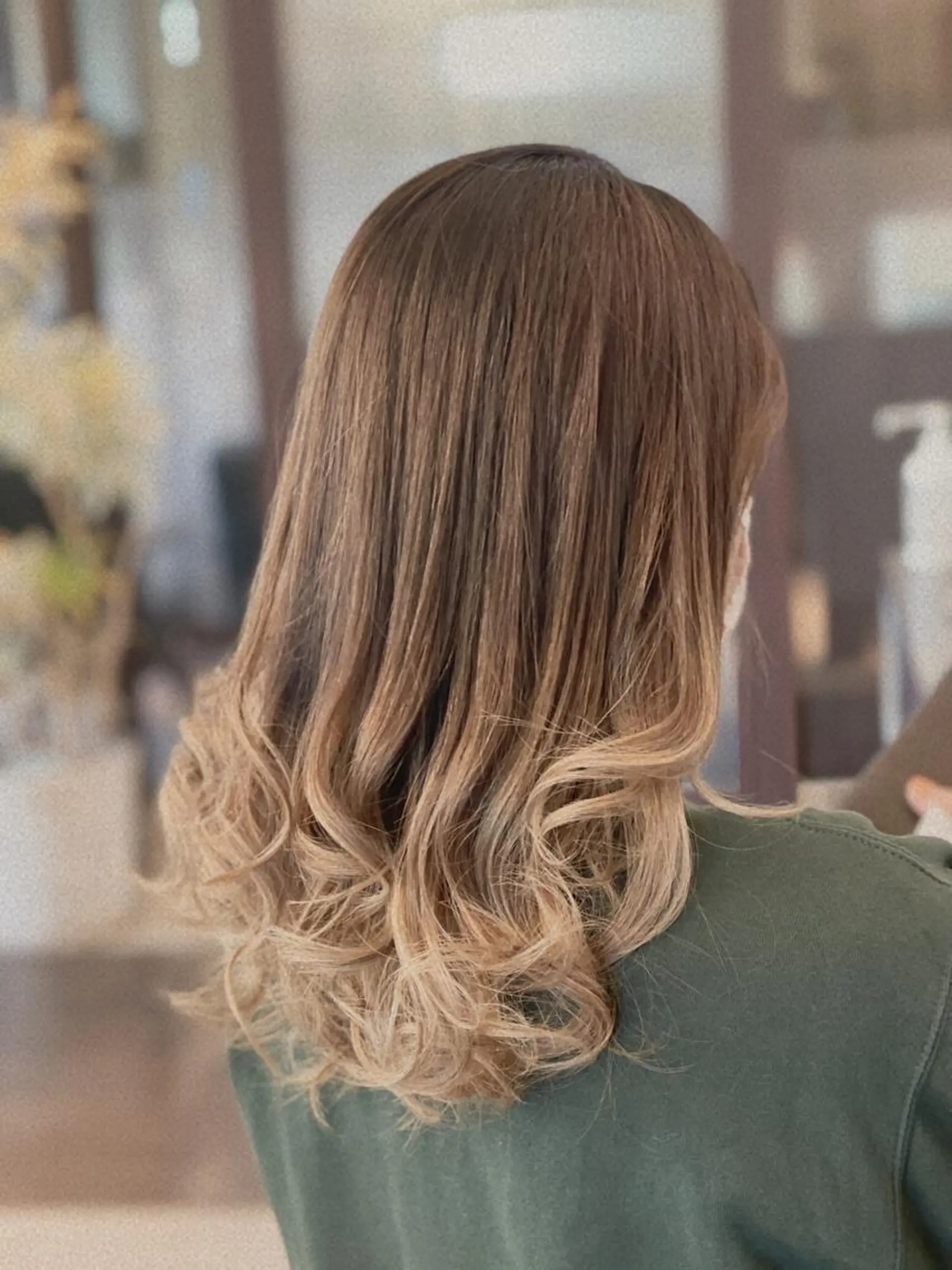 セミロング カラー カット ヘアカラー トリートメント 千葉 たかしのヘアスタイル