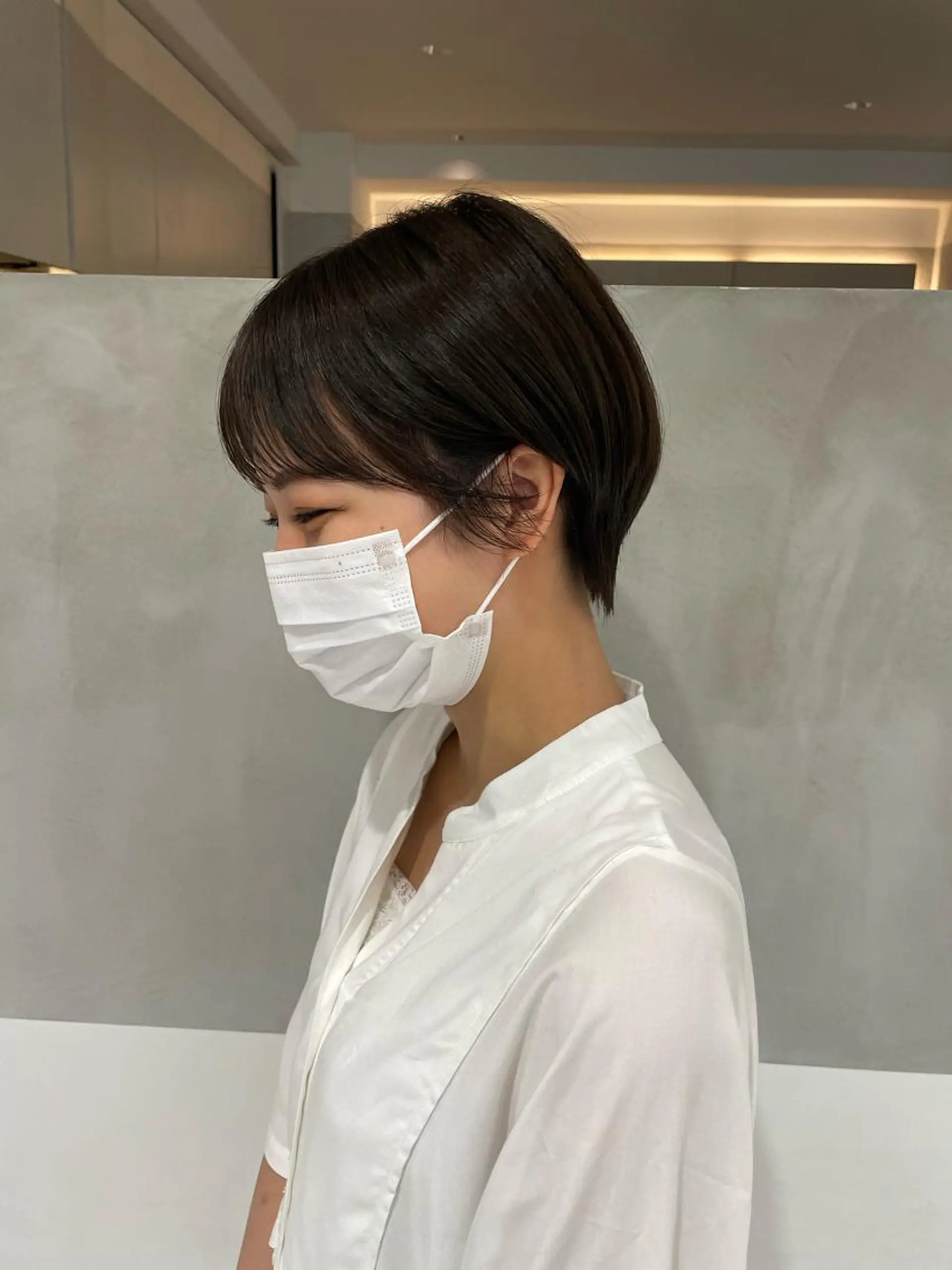 ショート オリーブ カラー✨有坂映哉のヘアスタイル