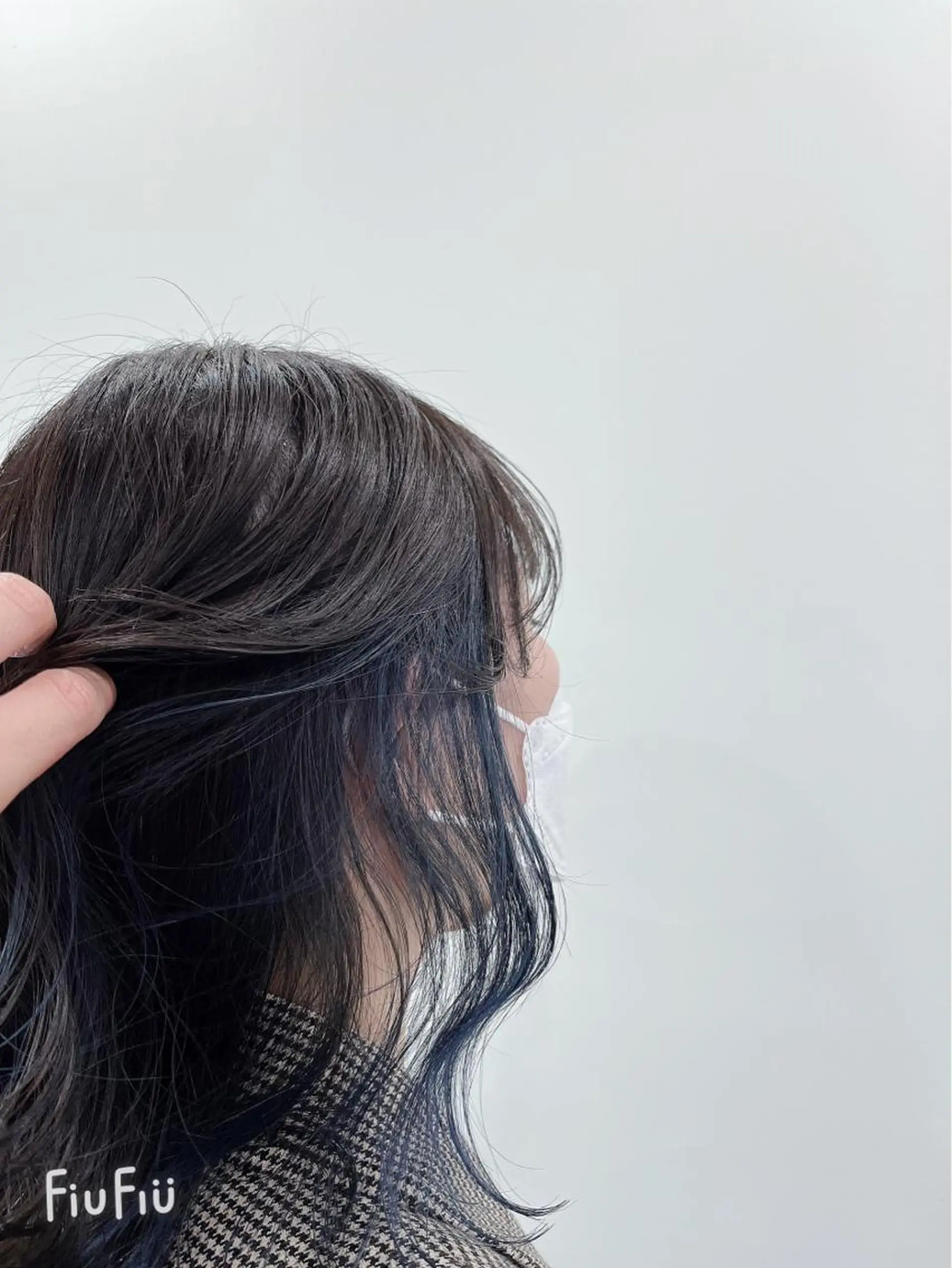 ミディアム カラー 新宿/小顔レイヤー/ 顔まわり/西慶太朗のヘアスタイル