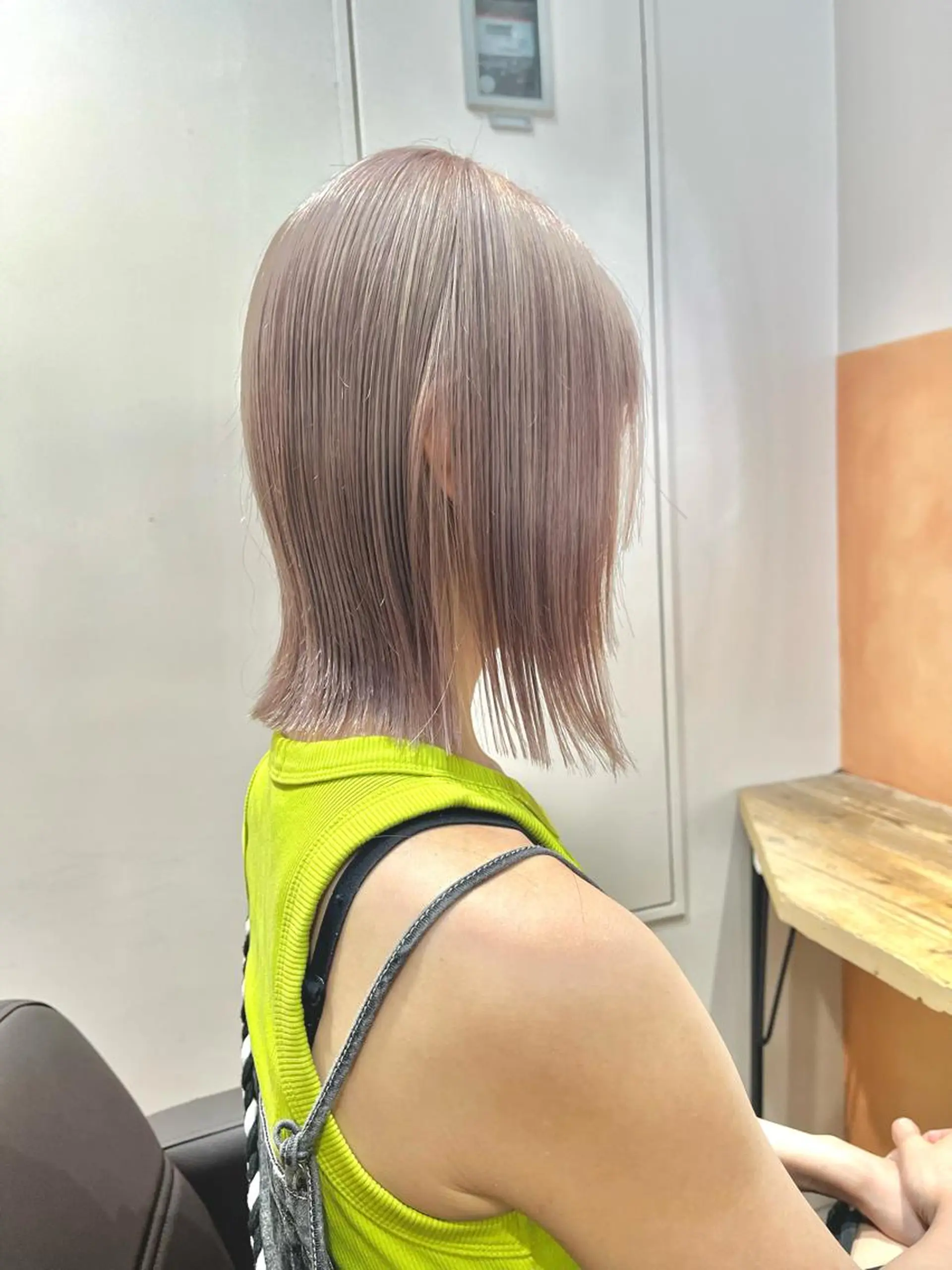 ミディアム 🌈モテ色 村上のぶきのヘアスタイル