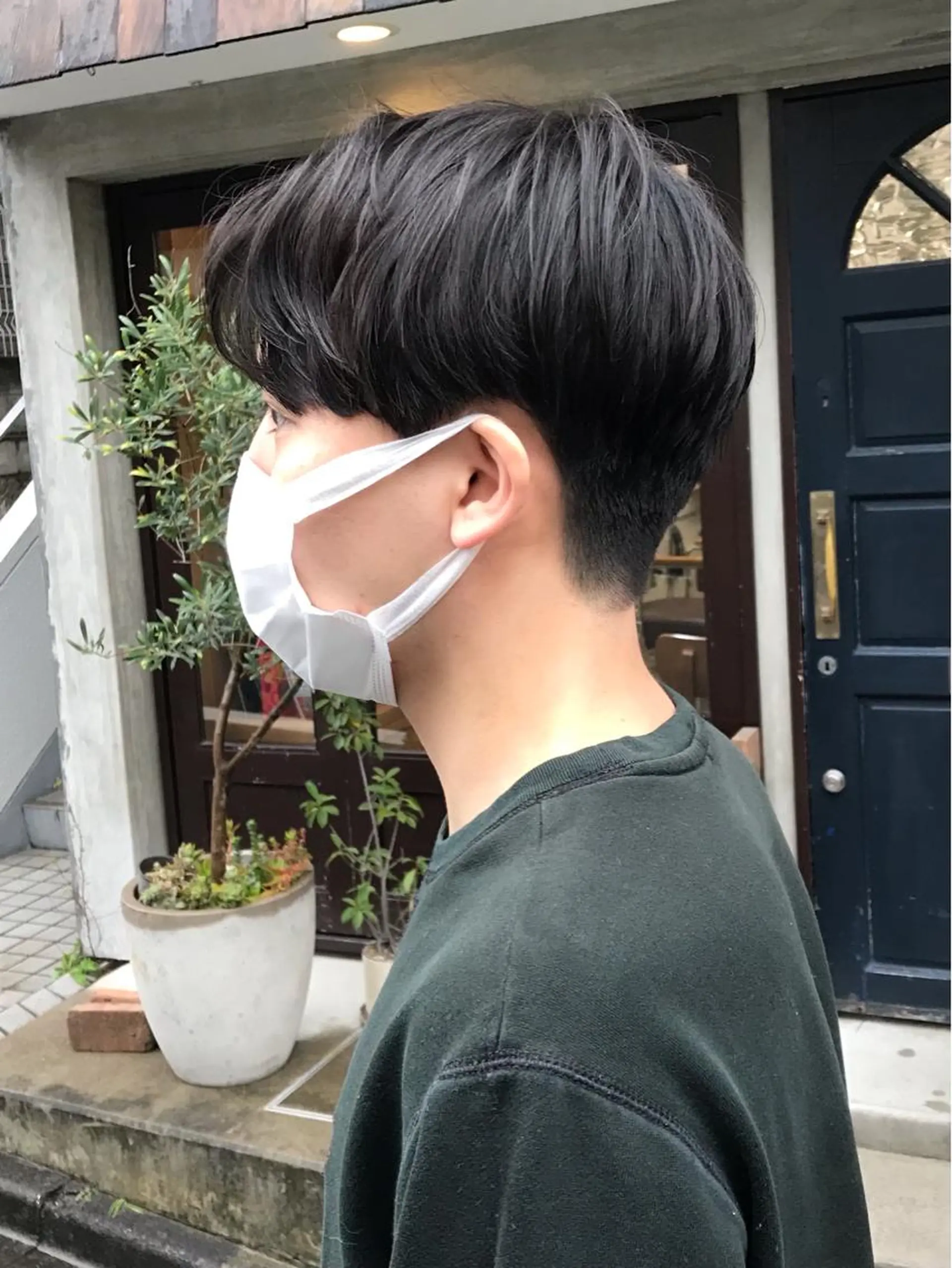 ショート メンズ センターパート メンズ韓国風 刈り上げ 韓国風ヘア カット 木村陸弥 似合わせ 透明感カラー🌿のヘアスタイル