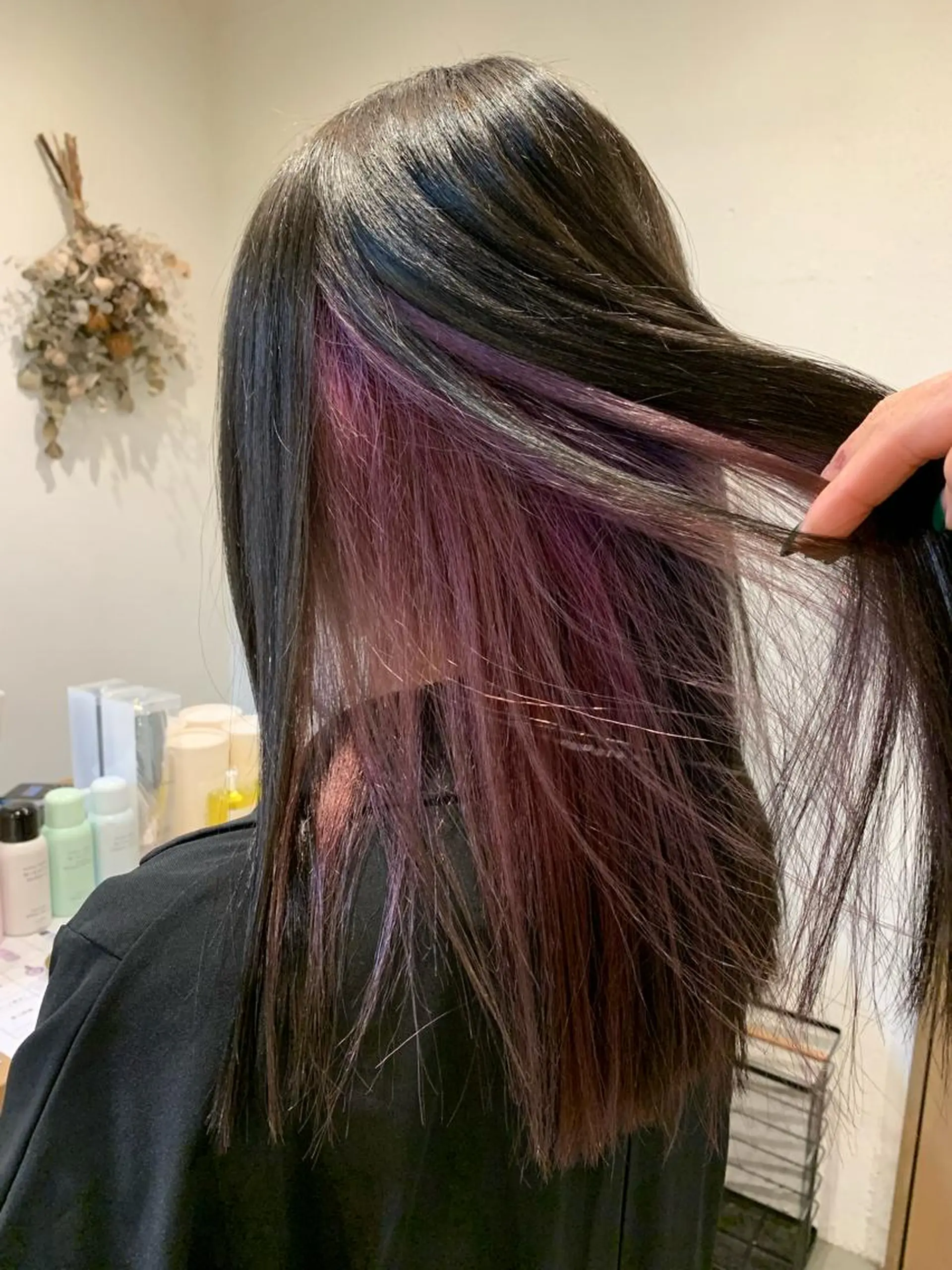 セミロング カラー アディクシーカラー ブリーチ 透明感カラー ダブルカラー イヤリングカラー カット ヘアカラー トリートメント ブリーチなしカラー 🌿‬脇黒丸 彩のヘアスタイル