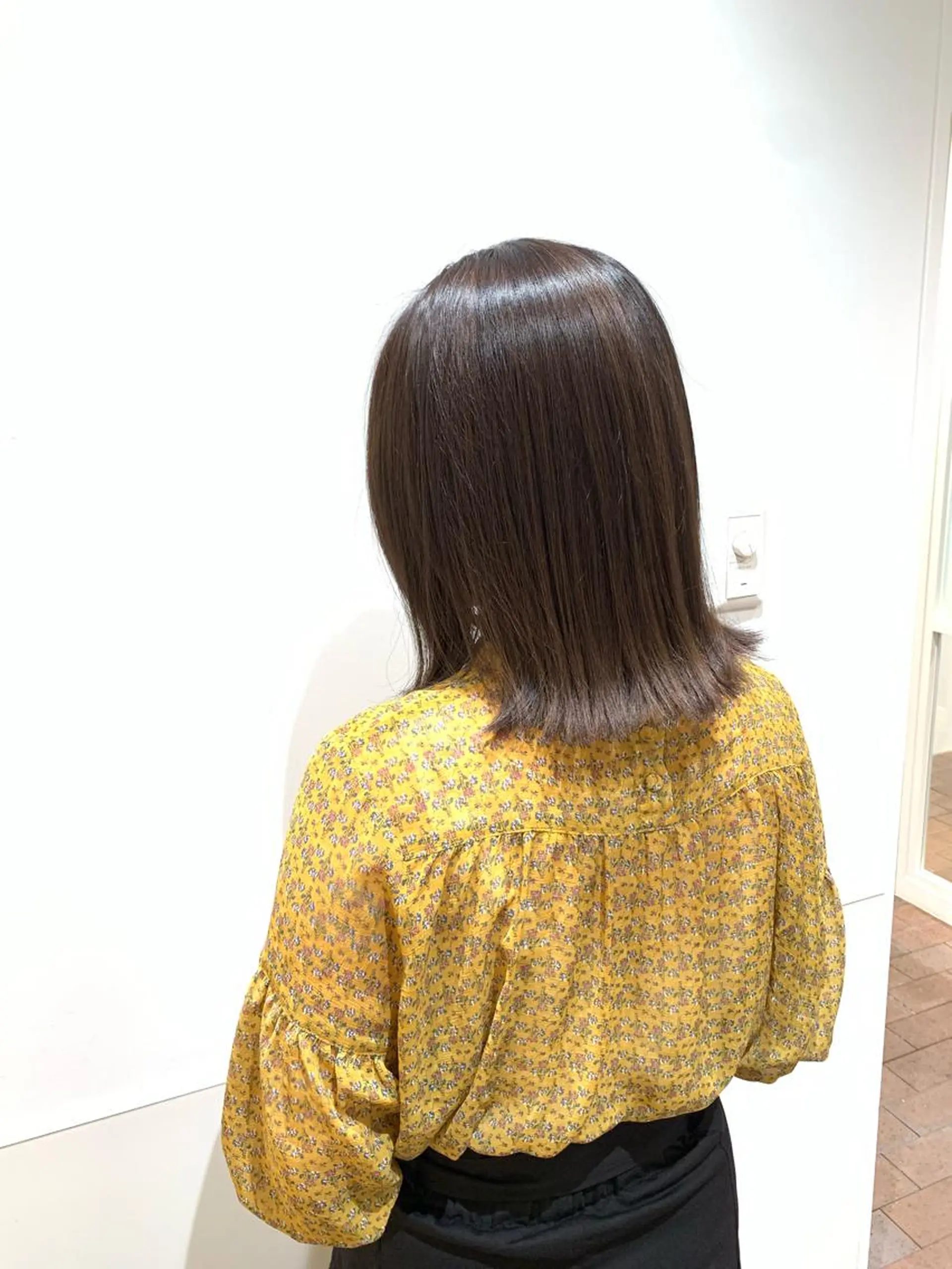 ショート カラー 透明感カラー 透明感カラー/ボブ 今気になること占う人のヘアスタイル