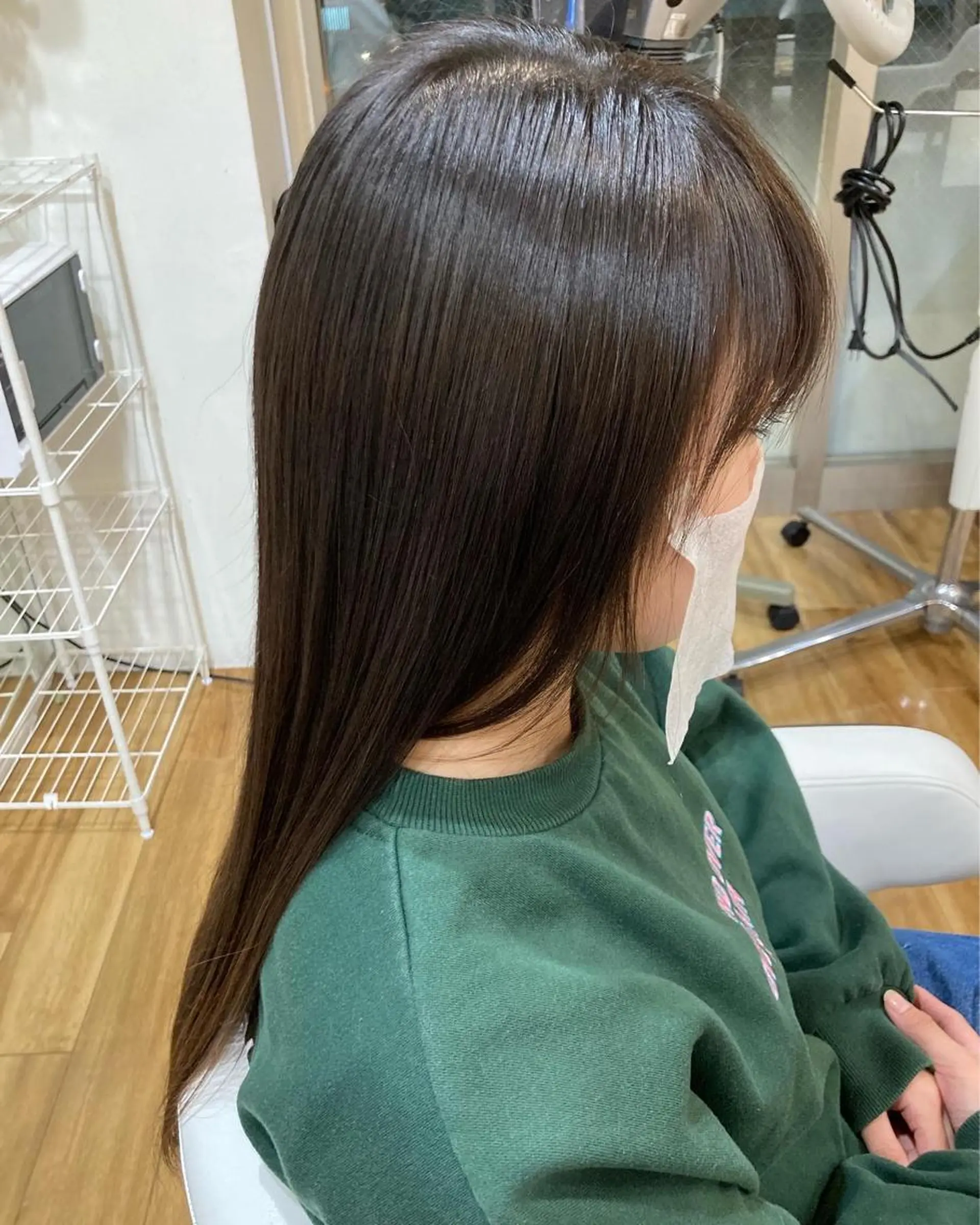 ロング Keita 白髪ぼかしのヘアスタイル