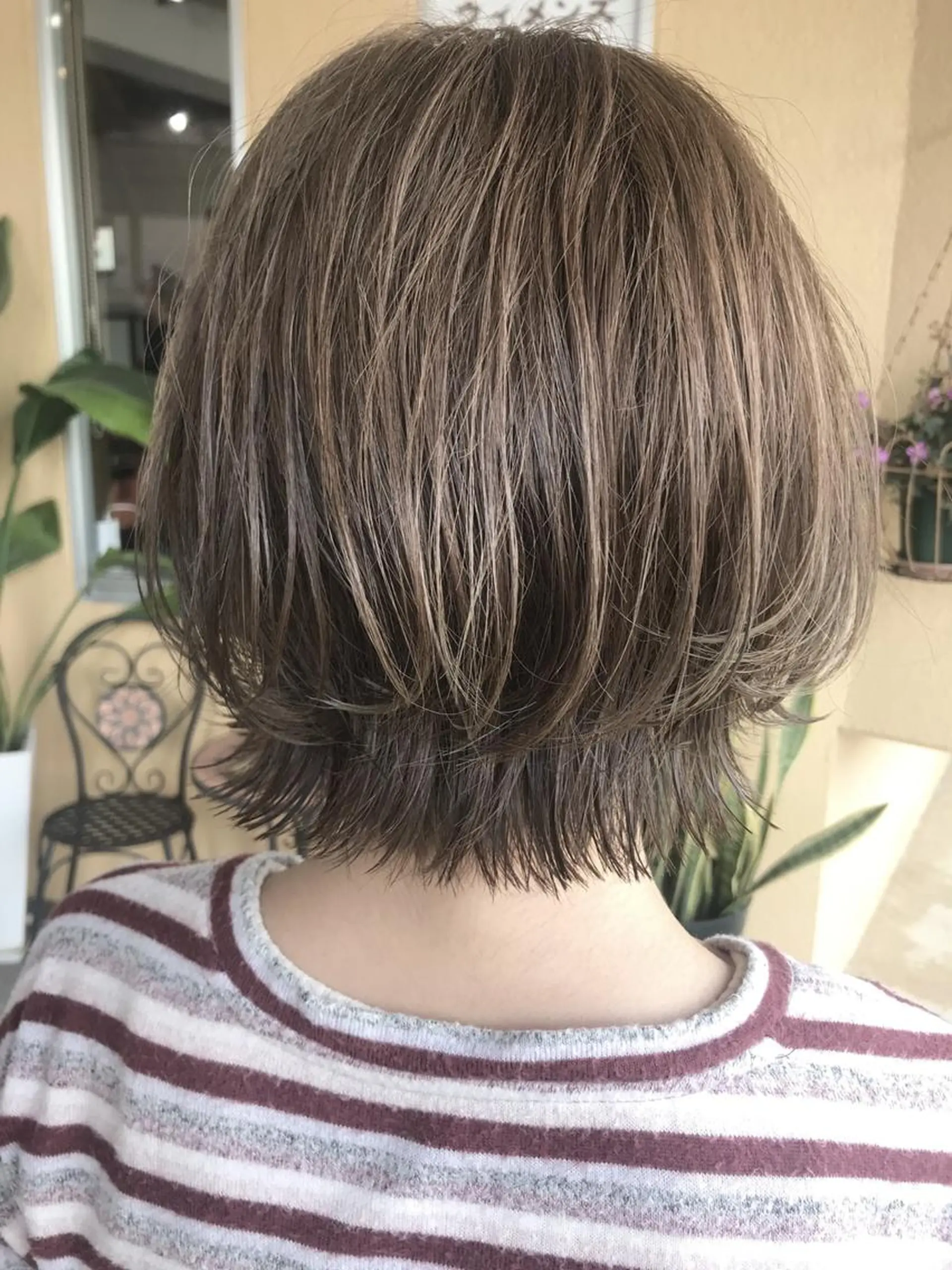 ショート カラー アッシュ ハイトーンカラー hair works raptureのヘアスタイル