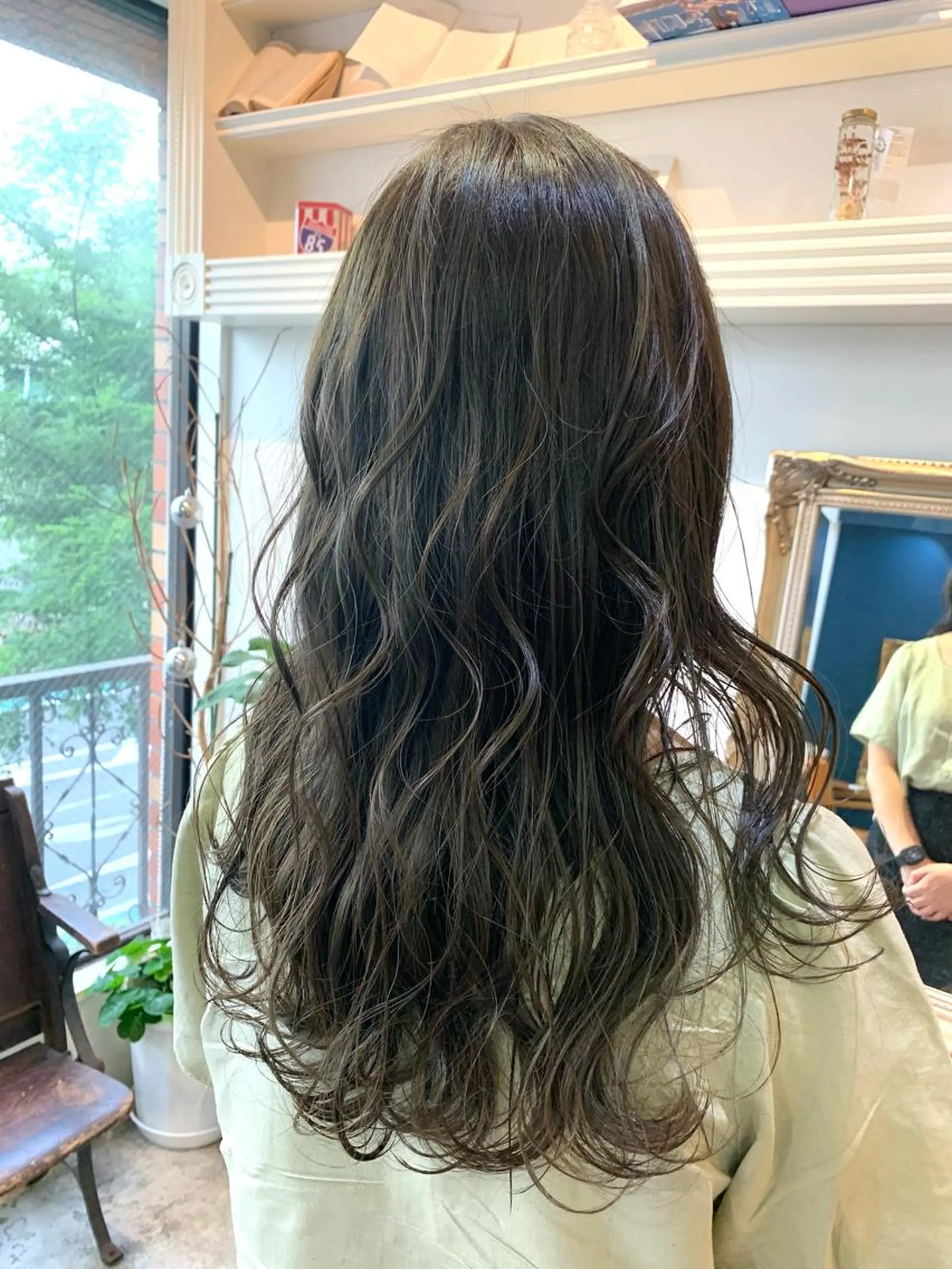 セミロング カラー ヘアアレンジ グレージュ カーキグレージュ ヘアカラー トリートメント ヘアセット 大宮/山口 竣也のヘアスタイル
