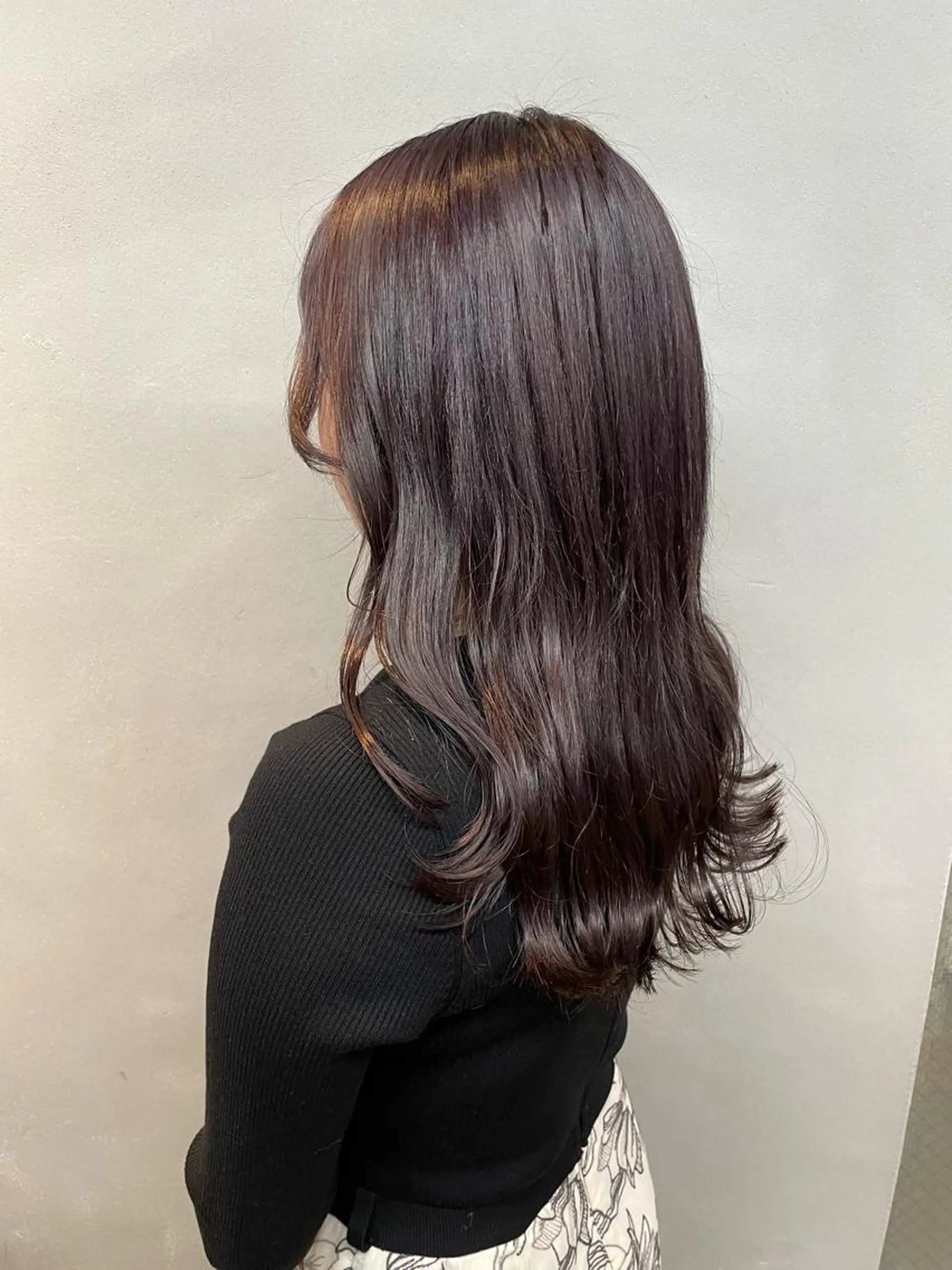 セミロング カラー アッシュ ラベンダーカラー ラベンダーアッシュ カット ヘアカラー トリートメント 女性リピ90%🍨 🩷佐藤みずきのヘアスタイル