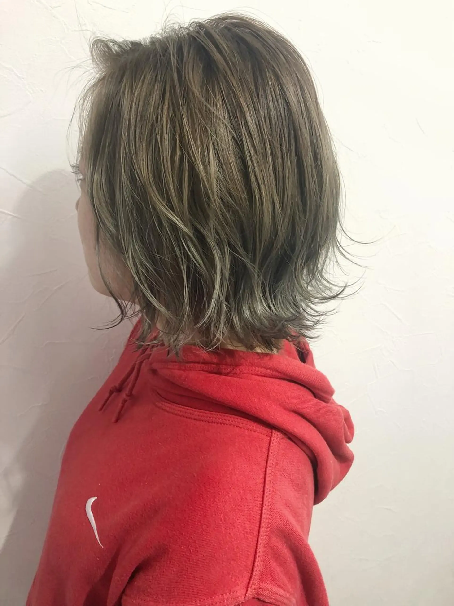 カラー ブリーチ ハイライトカラー イルミナカラー 夜23時まで予約🉑 reverieあきらのヘアスタイル