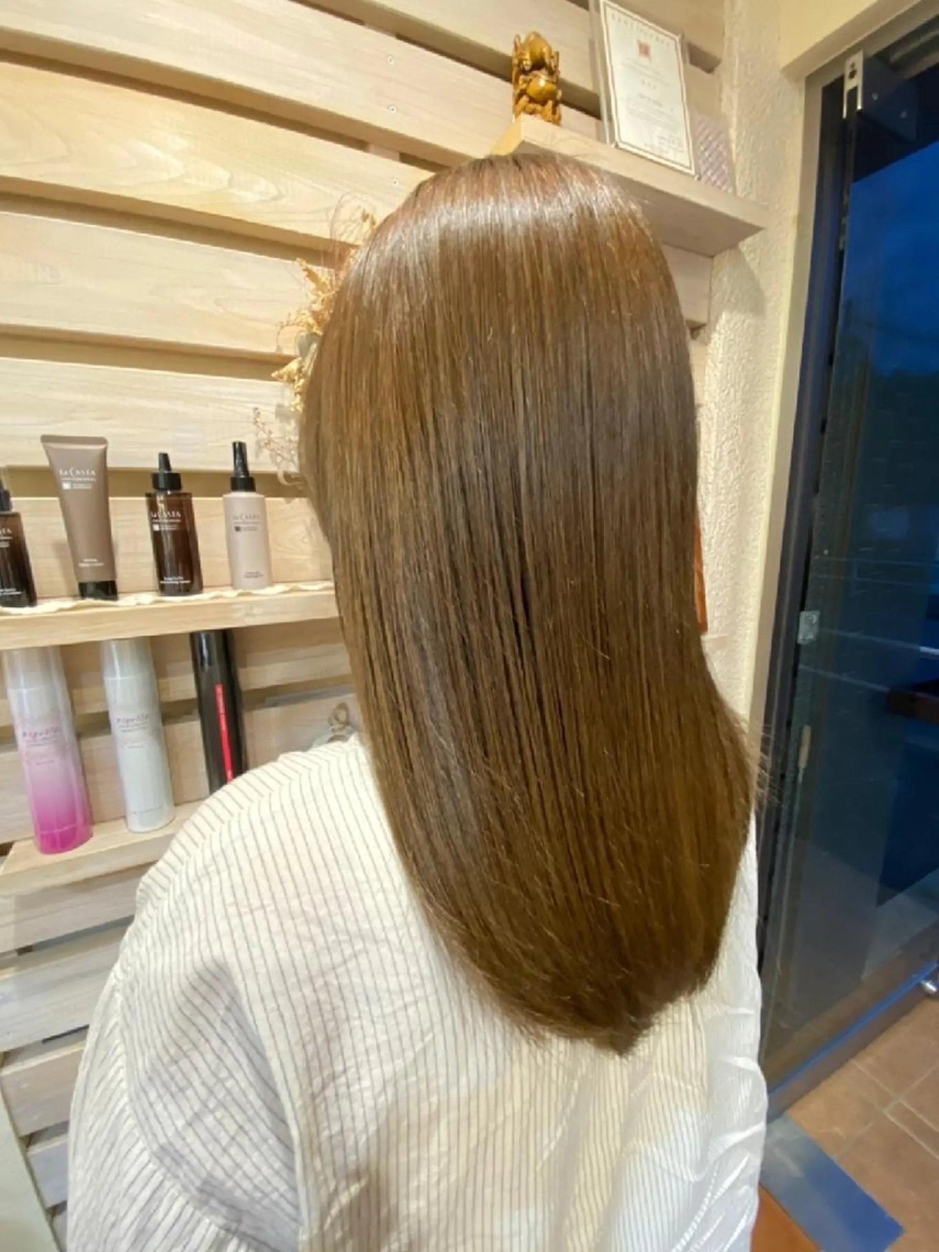 カラー ロング な ほのヘアスタイル