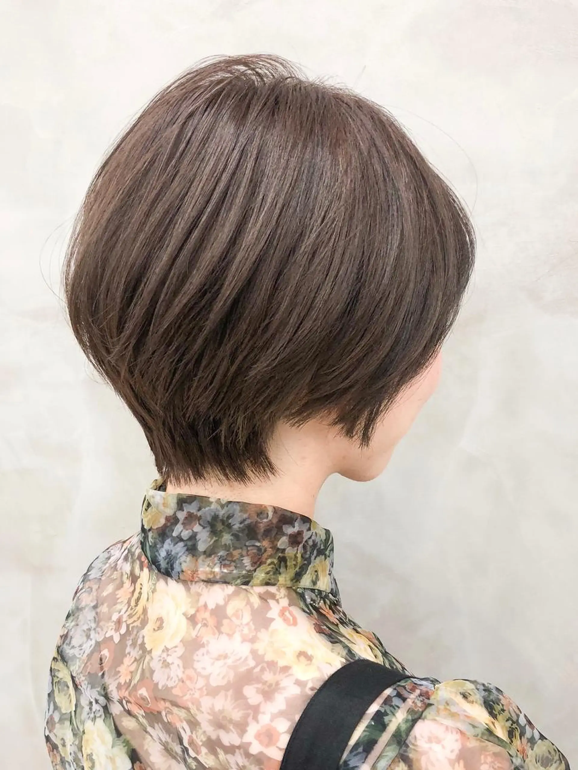 ショート カラー ヘアアレンジ ネイル マツエク・マツパ アッシュ アッシュグレー アッシュグレージュ グレージュ ショートヘア ショート・ボブ 徳竹淳一のヘアスタイル