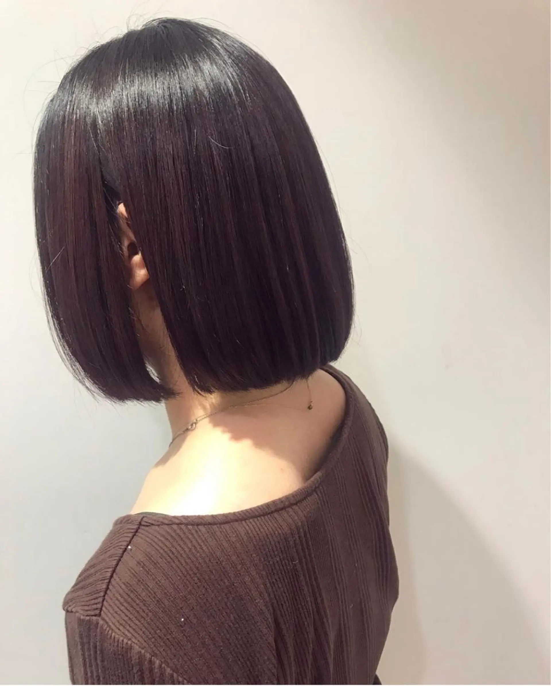 ミディアム カラー ヘアアレンジ アッシュ ピンクカラー バイオレットカラー 福壽 優奈のヘアスタイル
