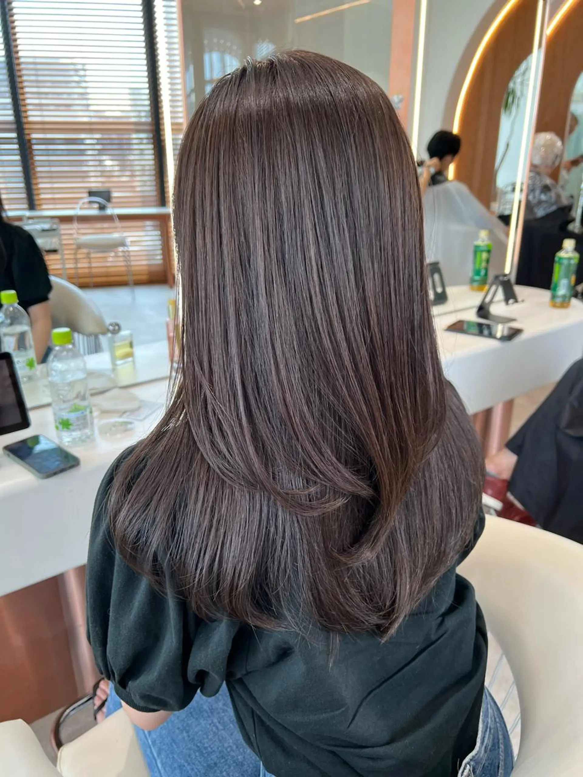 セミロング 韓国風ヘア レイヤーカット 韓国レイヤー🇰🇷 韓国研修◎渋谷カイトのヘアスタイル