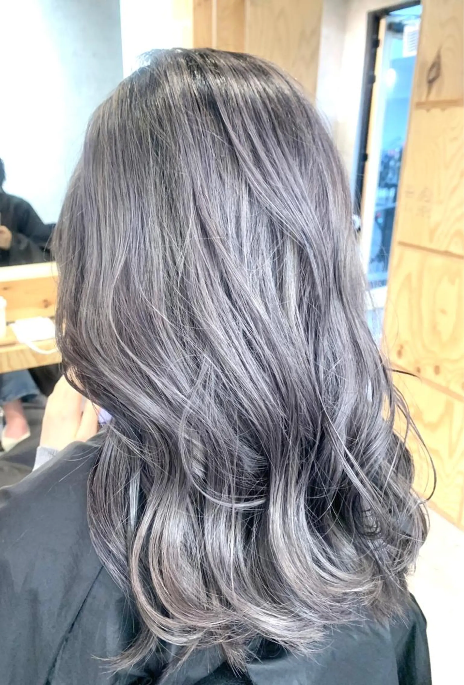カラー ブリーチ 透明感カラー ダブルカラー ブリーチなしカラー 【Sia中野新橋🫧 kaho】のヘアスタイル