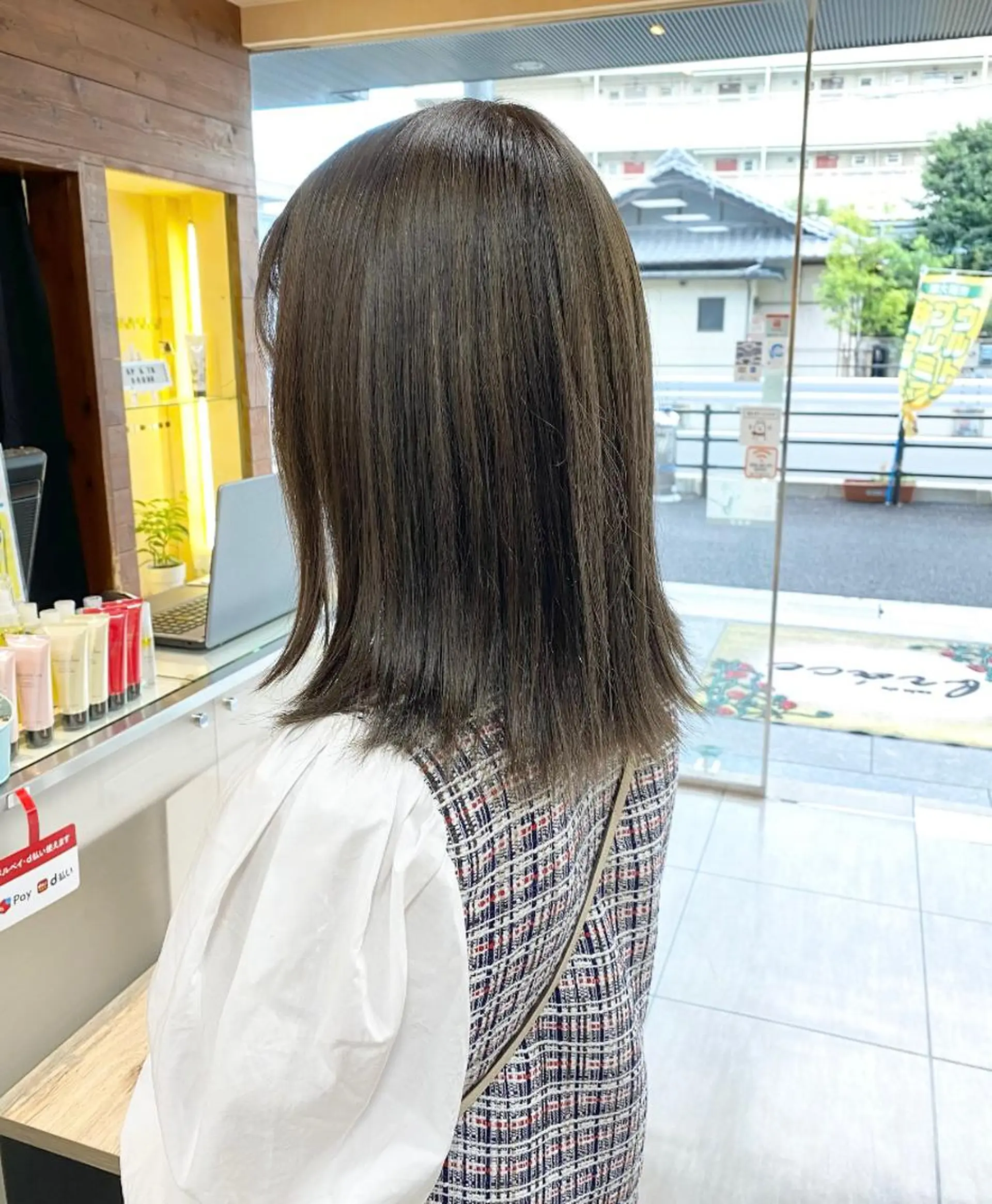 ミディアム カラー ヘアアレンジ ヘアカラー トリートメント 川上 麻梨阿のヘアスタイル