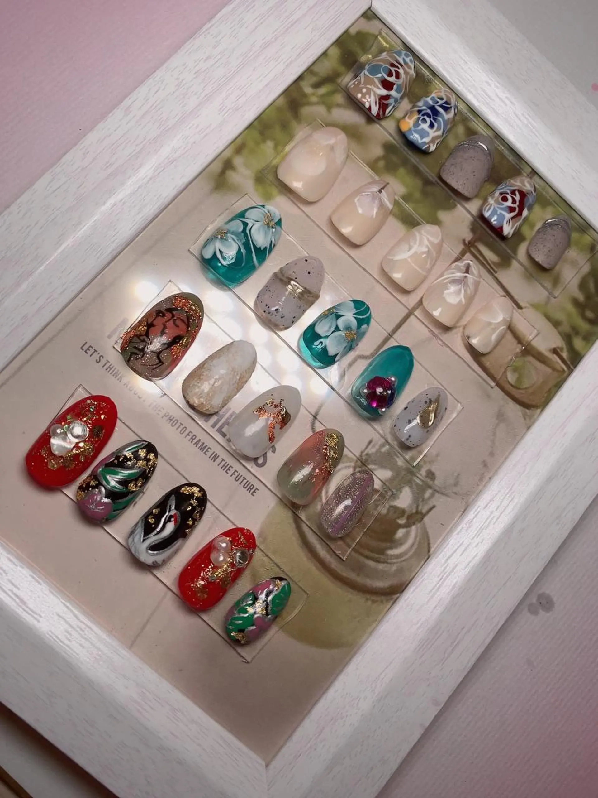 ネイル miu miuのネイルデザイン