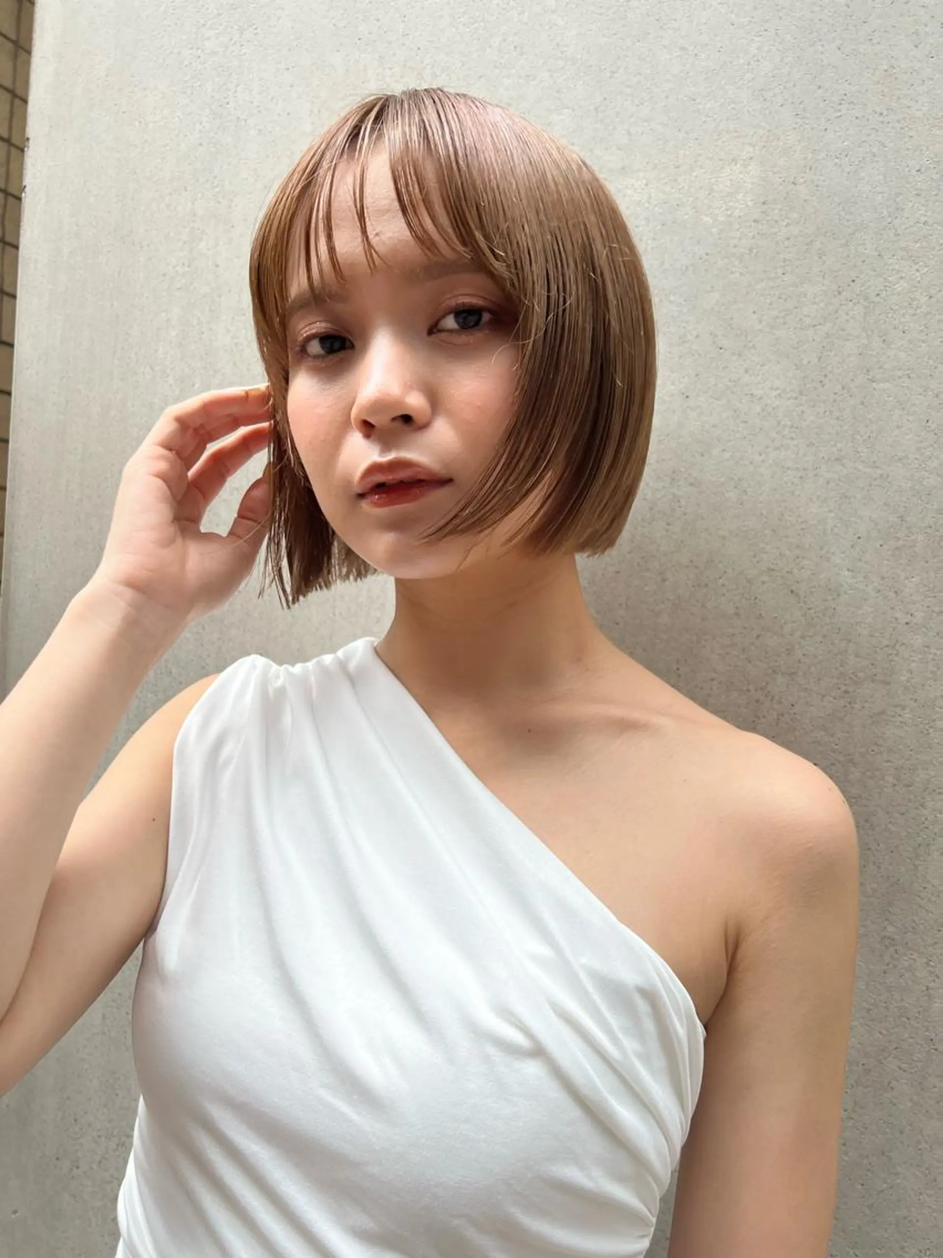 ショート カラー ヘアアレンジ ベージュカラー 透明感カラー グレージュ ボブ カット ヘアカラー トリートメント レイヤー専門家 ダブルカラー修のヘアスタイル