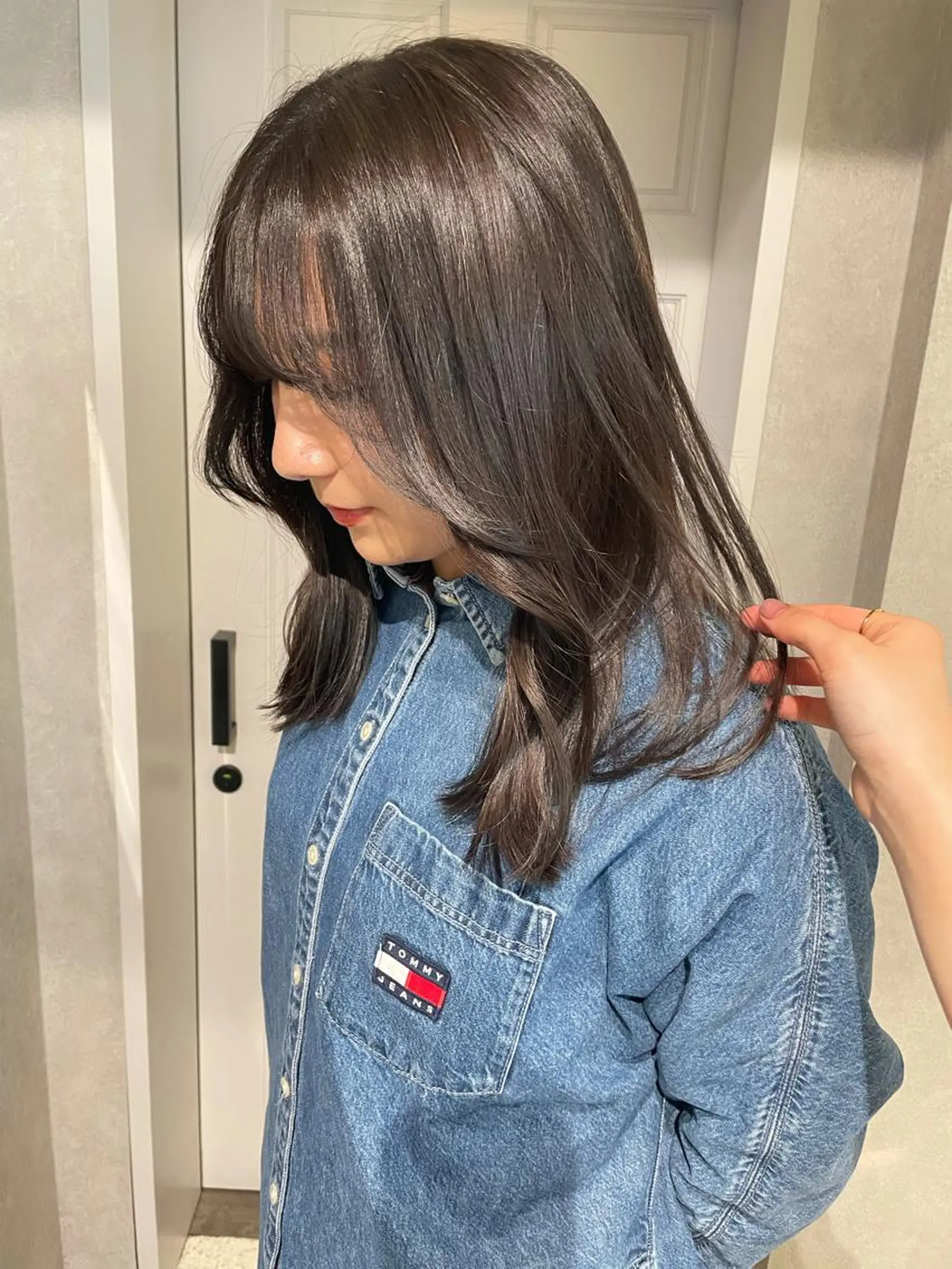 ロング カラー オリーブカラー ヘアカラー ナチュラル透明感🌱 小山美樹子のヘアスタイル