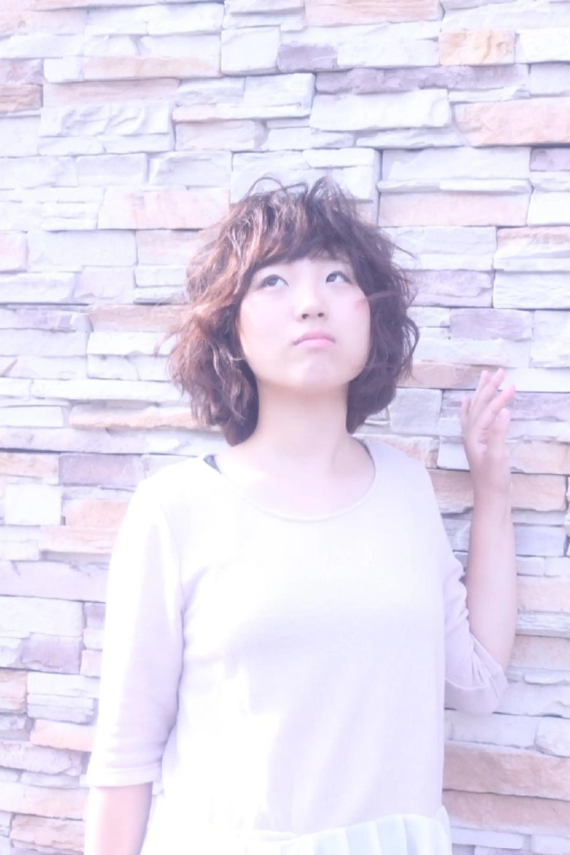 ショート パーマ 髪の病院  ルーミールームのヘアスタイル