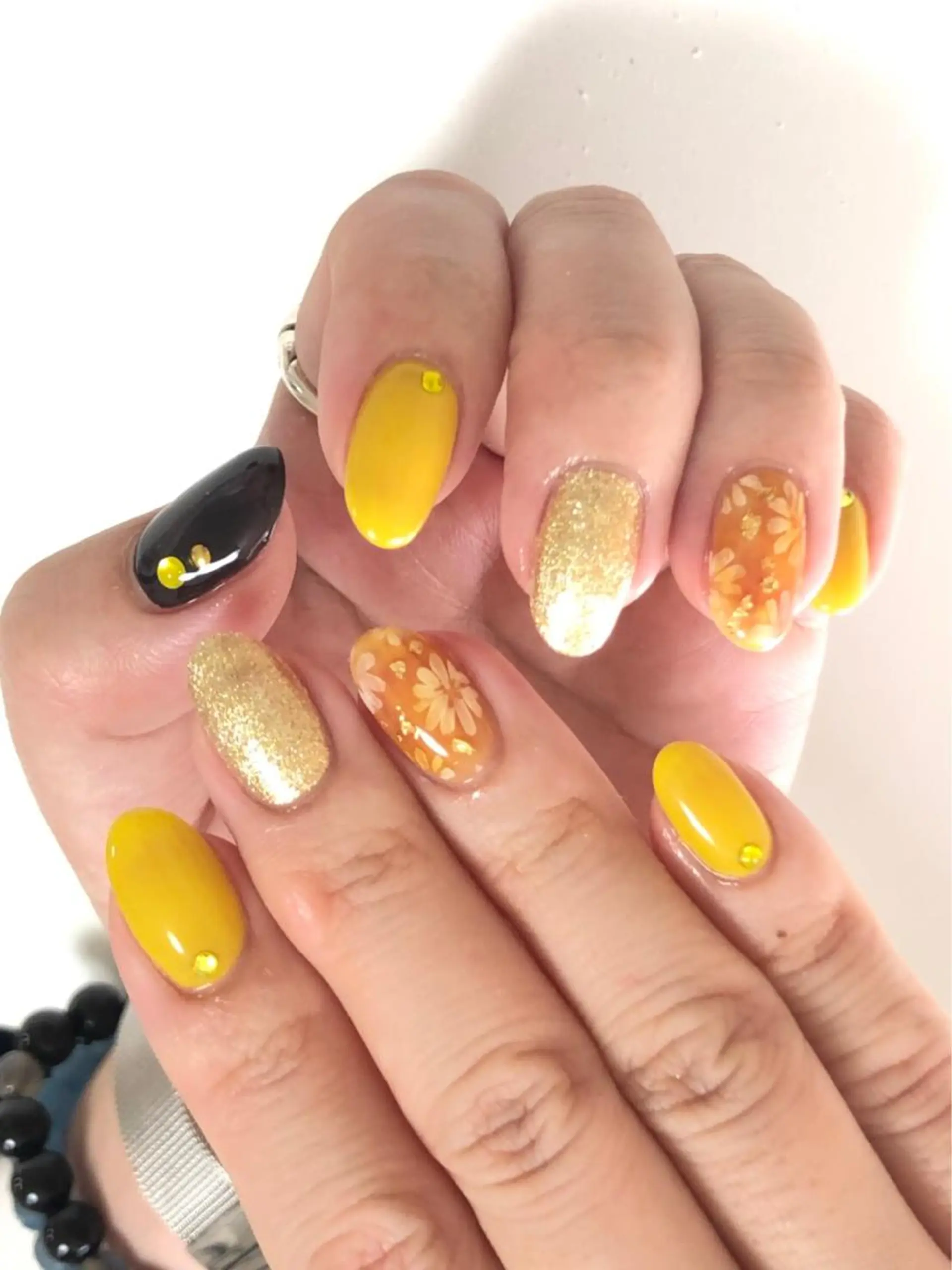 ネイル アートネイル 長さ出し フットネイル グリーン ニュアンスネイル Lily Roseスタッフ一同のマツエク・マツパデザイン