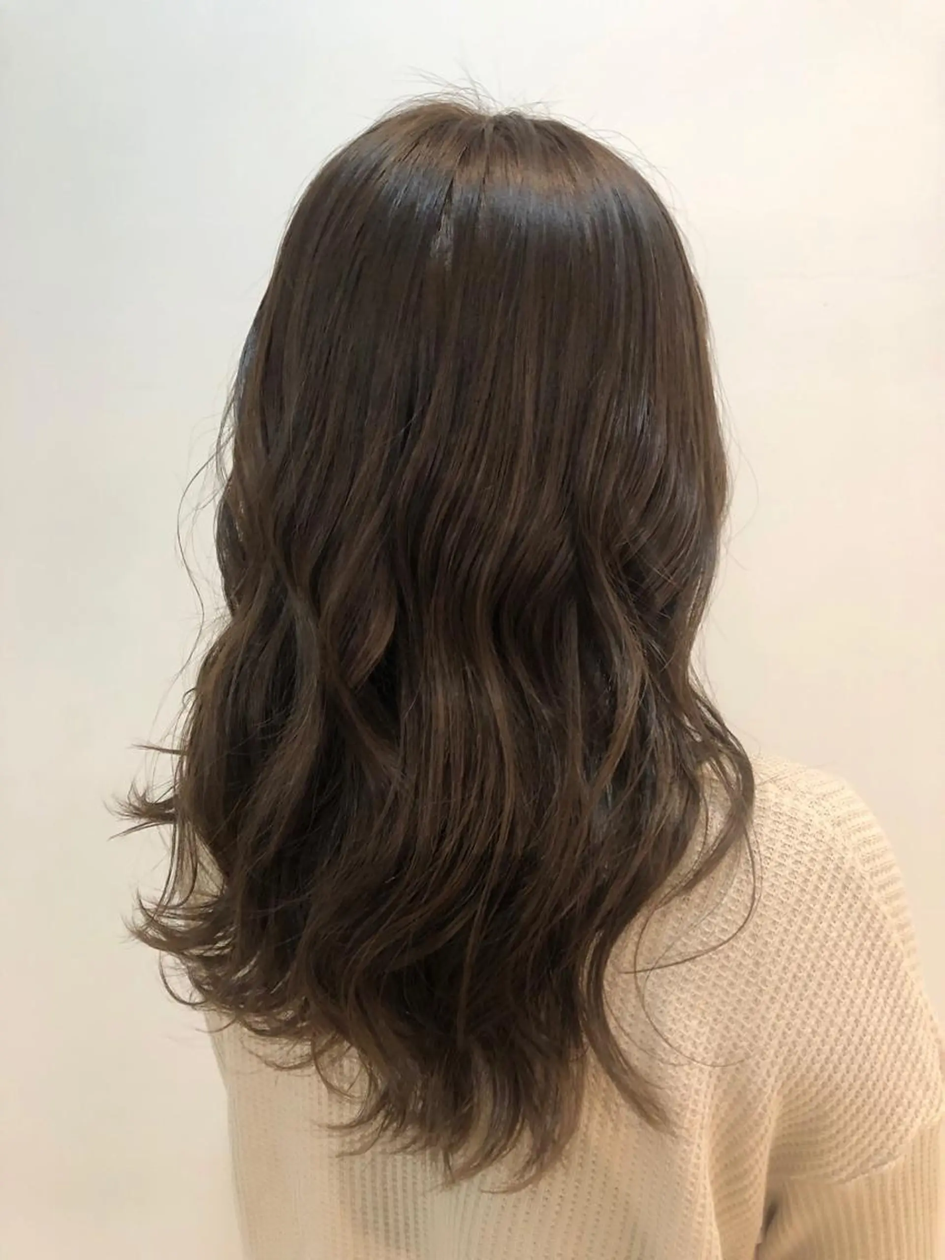 ロング カラー ベージュカラー 透明感カラー 🤍中野 レオ🤍のヘアスタイル