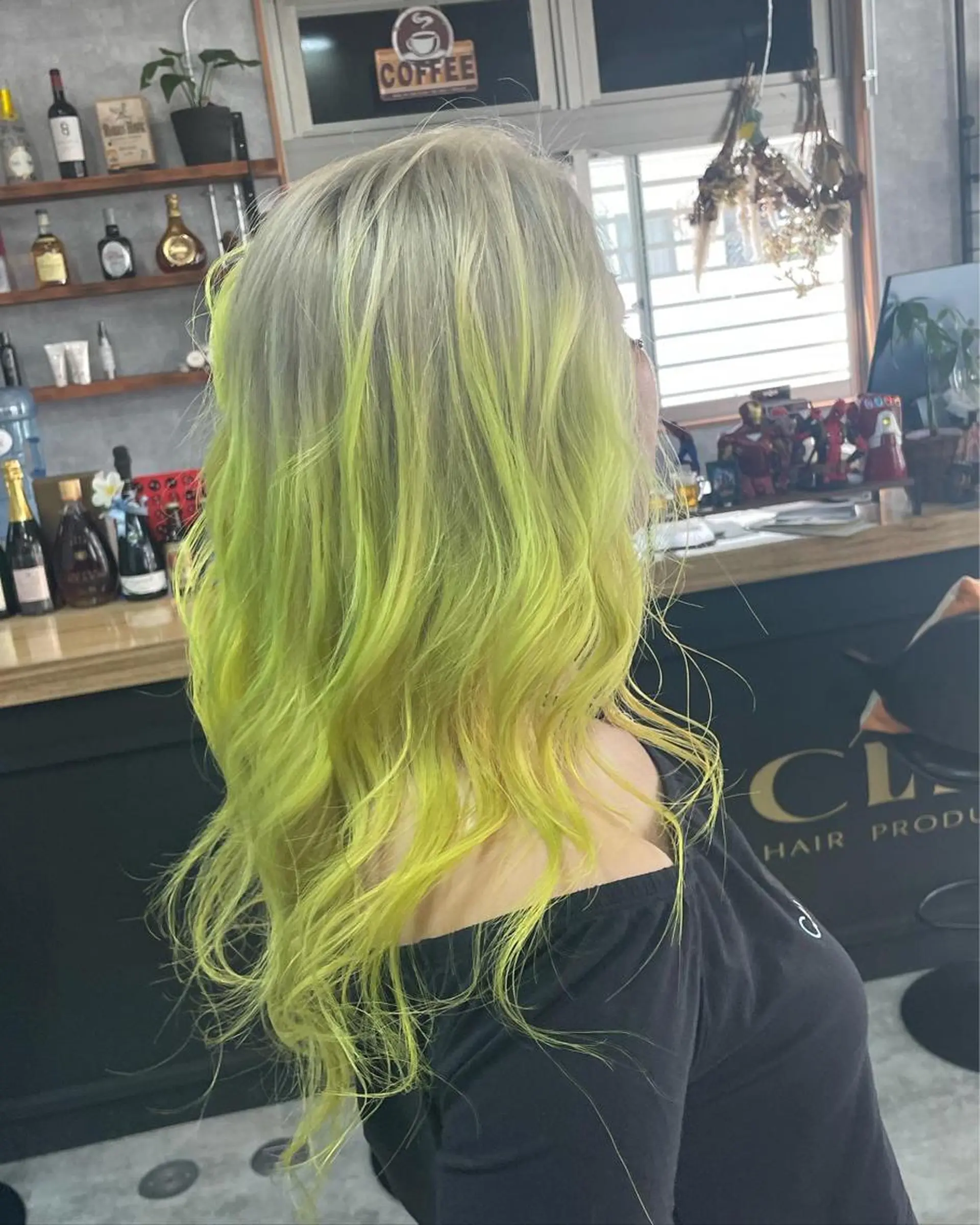 ロング andKおもろまち店 艶ダブルカラー✨のヘアスタイル
