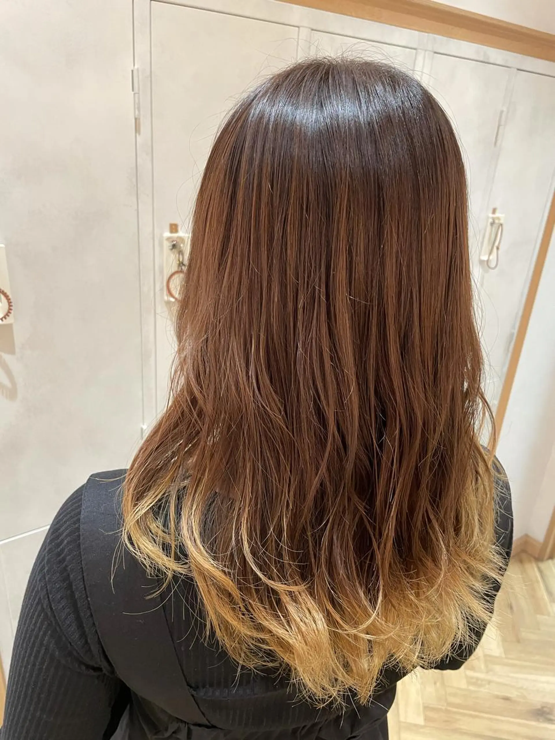 セミロング 髪質改善お任せ ください♪ひとみのヘアスタイル