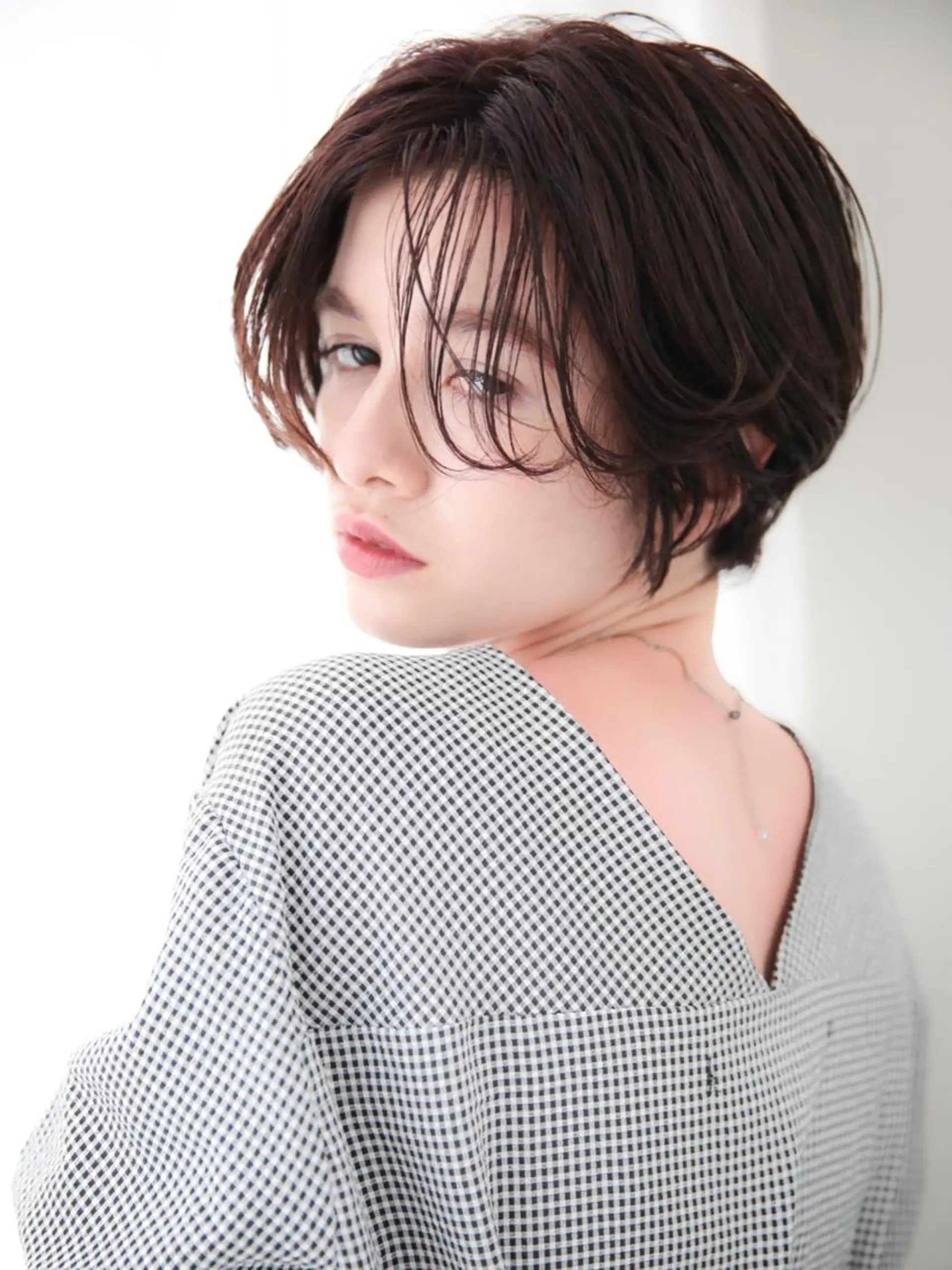 ショート カラー レイヤーカット✂️ 横浜No1♡下鳥翔子のヘアスタイル