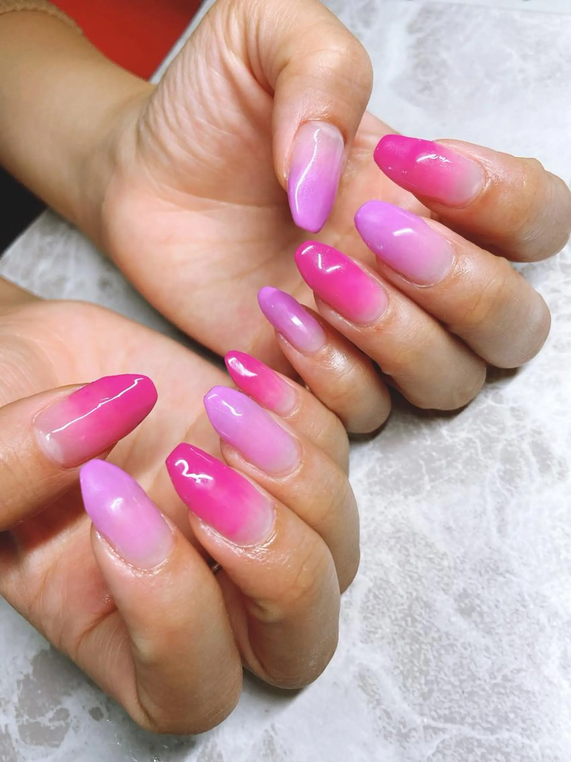 ネイル グラデーション lulucharis nailのネイルデザイン