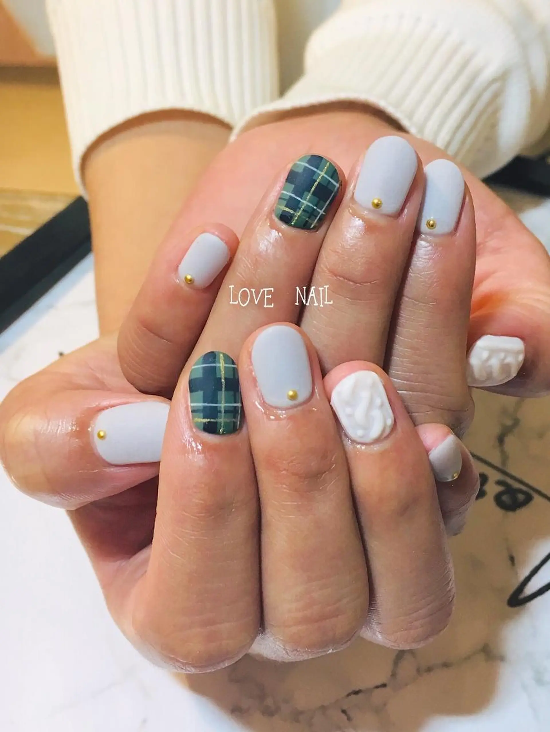 ネイル 持ち込み ハンドネイル LOVE NAIL 💕Sonoのネイルデザイン