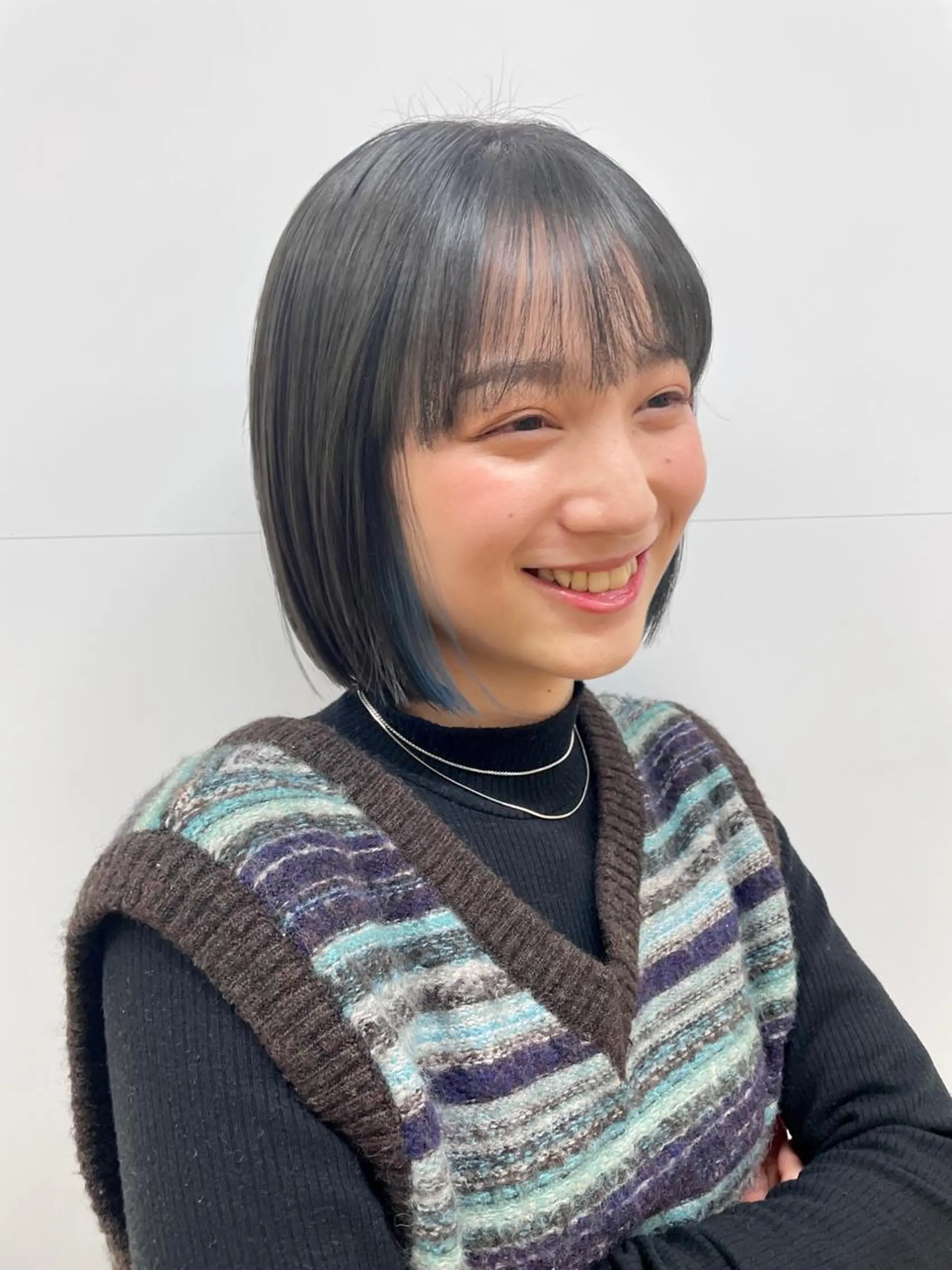 ショート カラー ブルーカラー カラー/レイヤー/ 髪質改善/PAAQのヘアスタイル