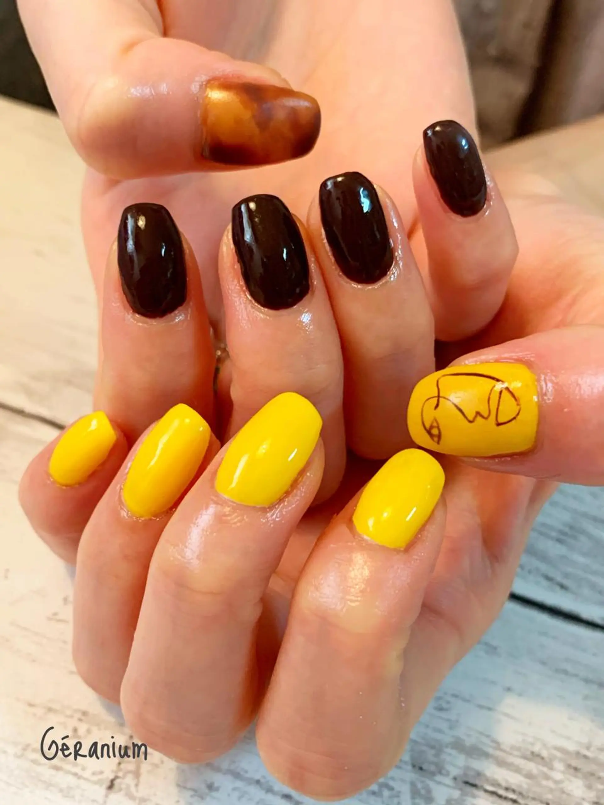ネイル アートネイル ハンドネイル フットネイル GéRanium Harukaのネイルデザイン