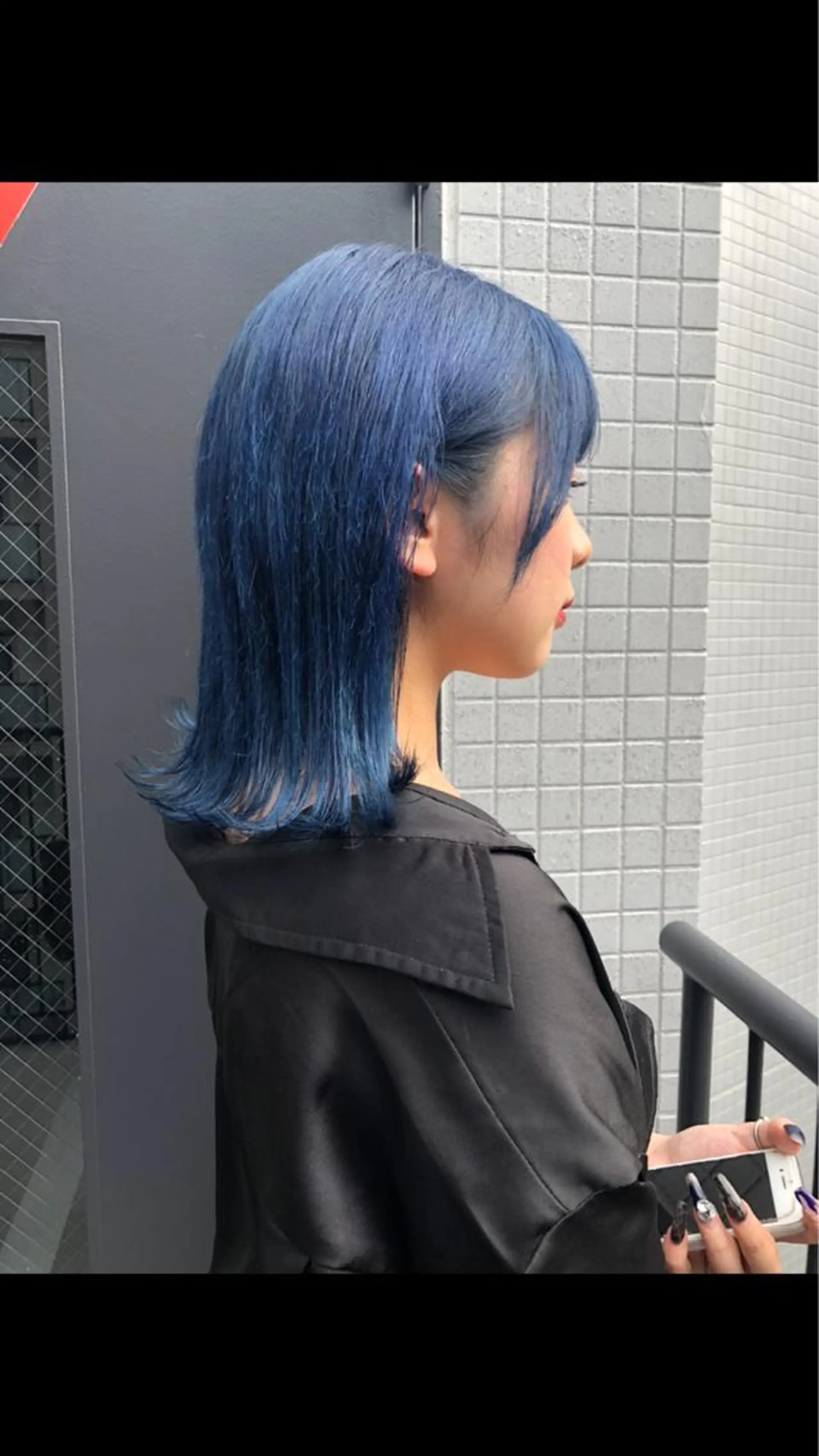 ミディアム カラー ブルーカラー MIYU💋💖 〈XENA渋谷本店〉のヘアスタイル