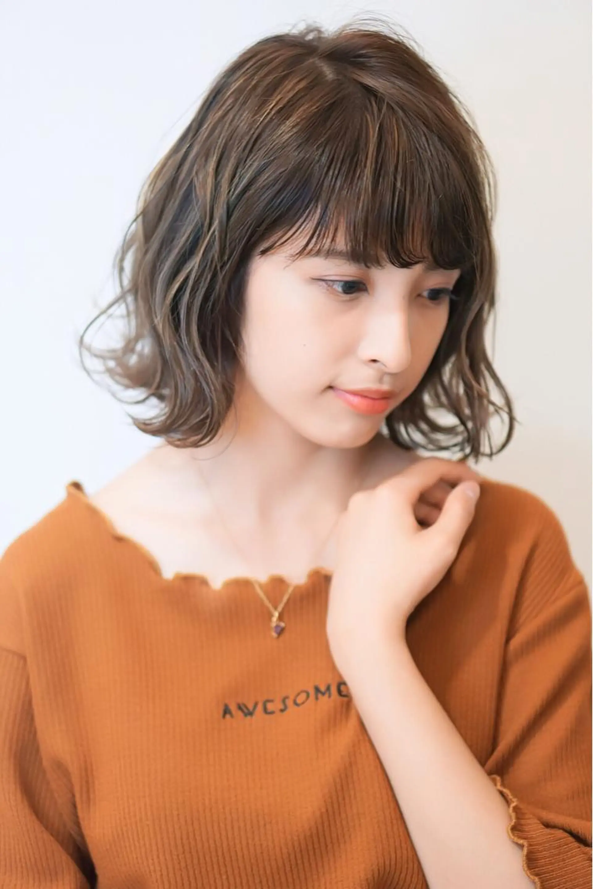 ショート カラー ハイライトカラー ボブ ハイライト 外ハネヘア ディレクター ノナカのヘアスタイル