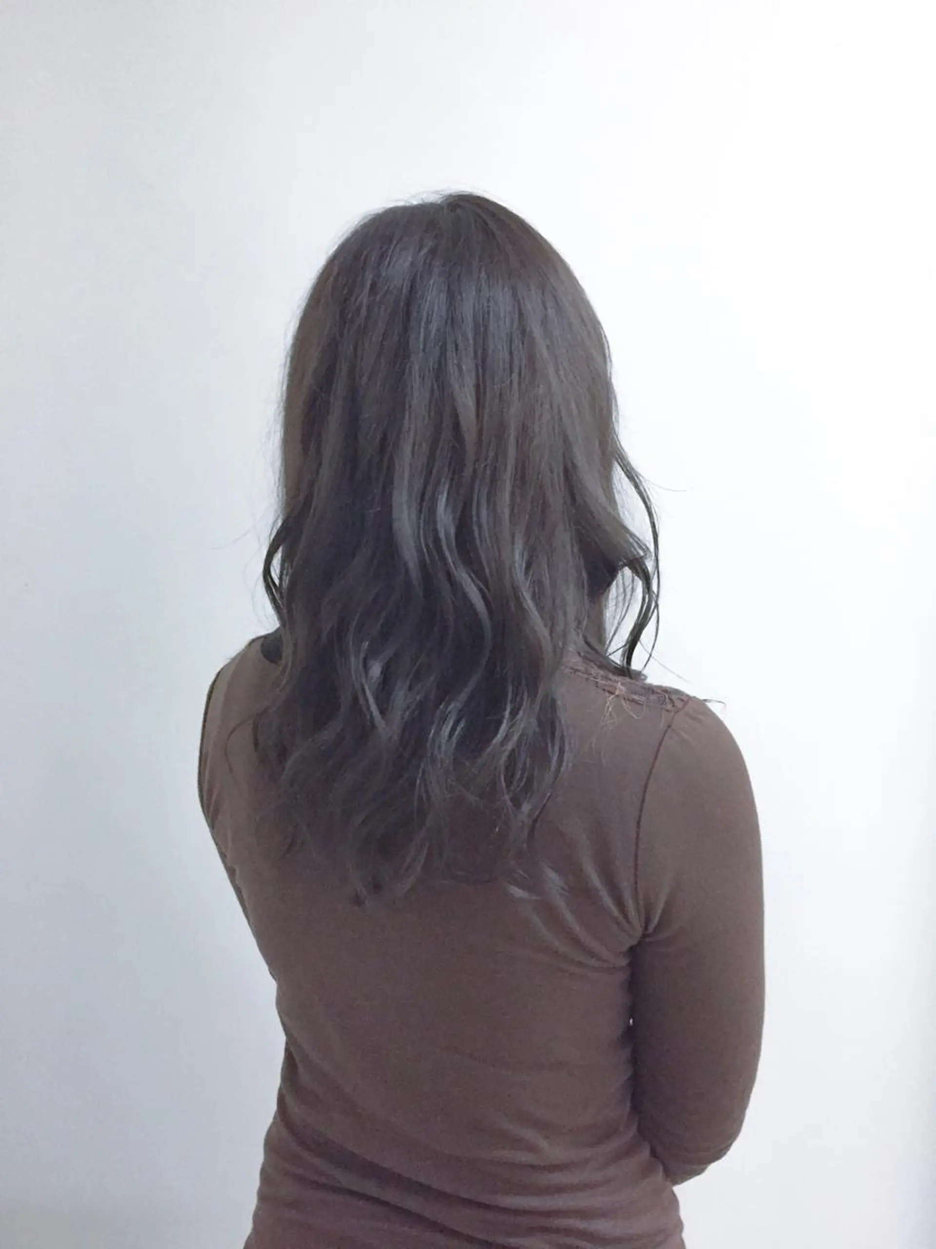 セミロング カラー アッシュ アッシュグレー ダークアッシュ un 溝の口 伊豆本のマツエク・マツパデザイン