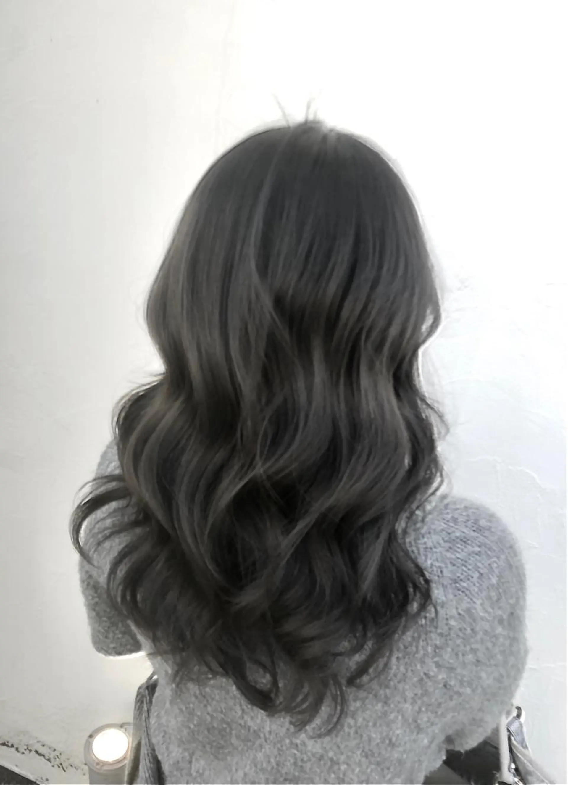 セミロング カラー パーマ ヘアアレンジ バレイヤージュ グレージュ オリーブグレージュ オリーブグレー 外国人風カラー カット ヘアカラー トリートメント 【ツヤ髪美容師】 ツダケイスケのヘアスタイル