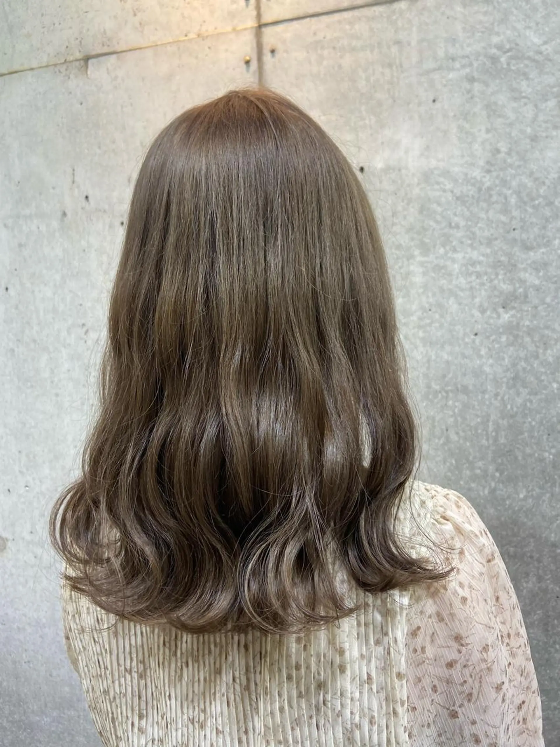 セミロング カラー ベージュカラー ミルクティーベージュ 暗髪/艶髪/Ono .のヘアスタイル