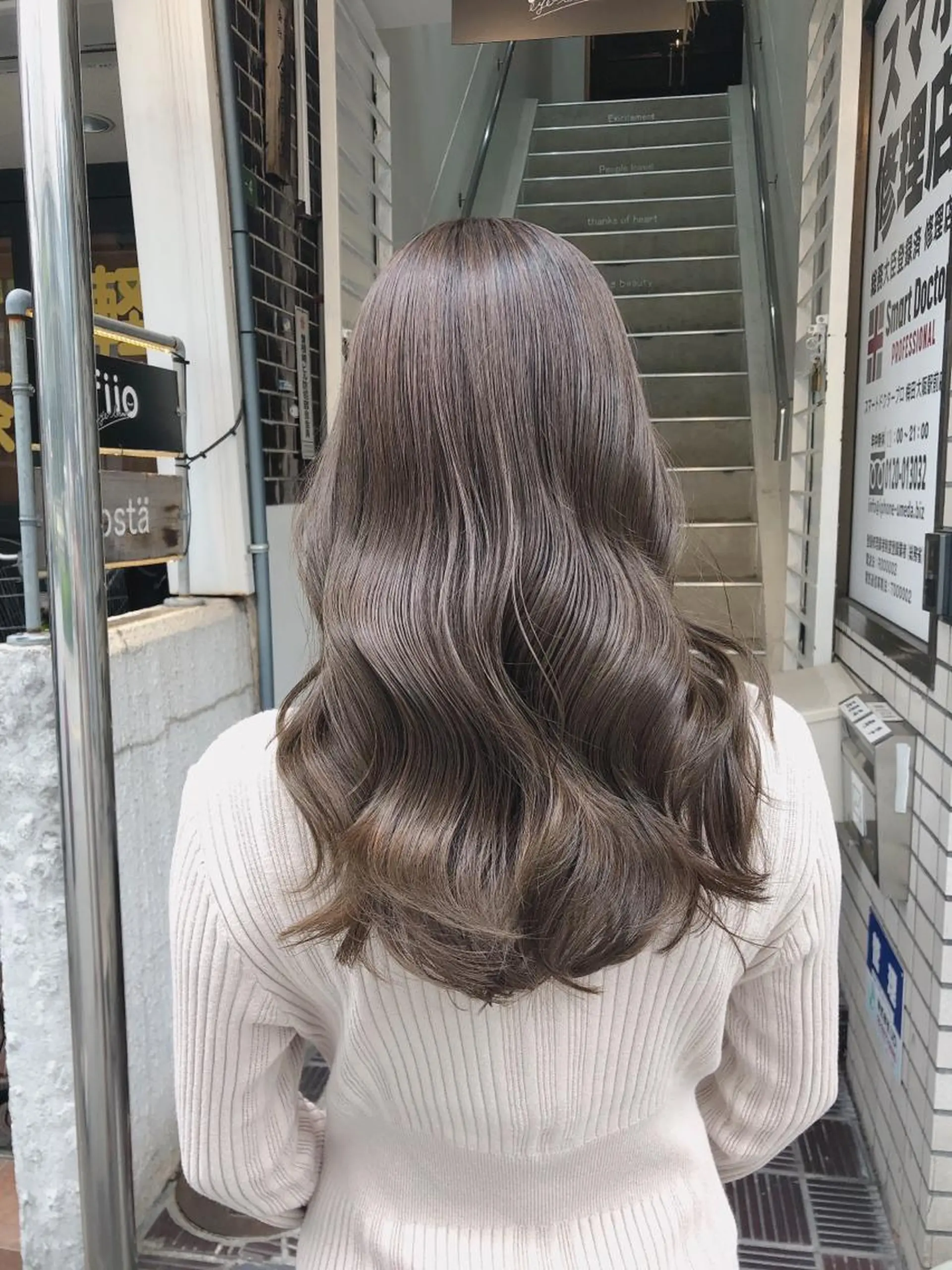 ロング カラー 梅田美容室 山崎海波のヘアスタイル