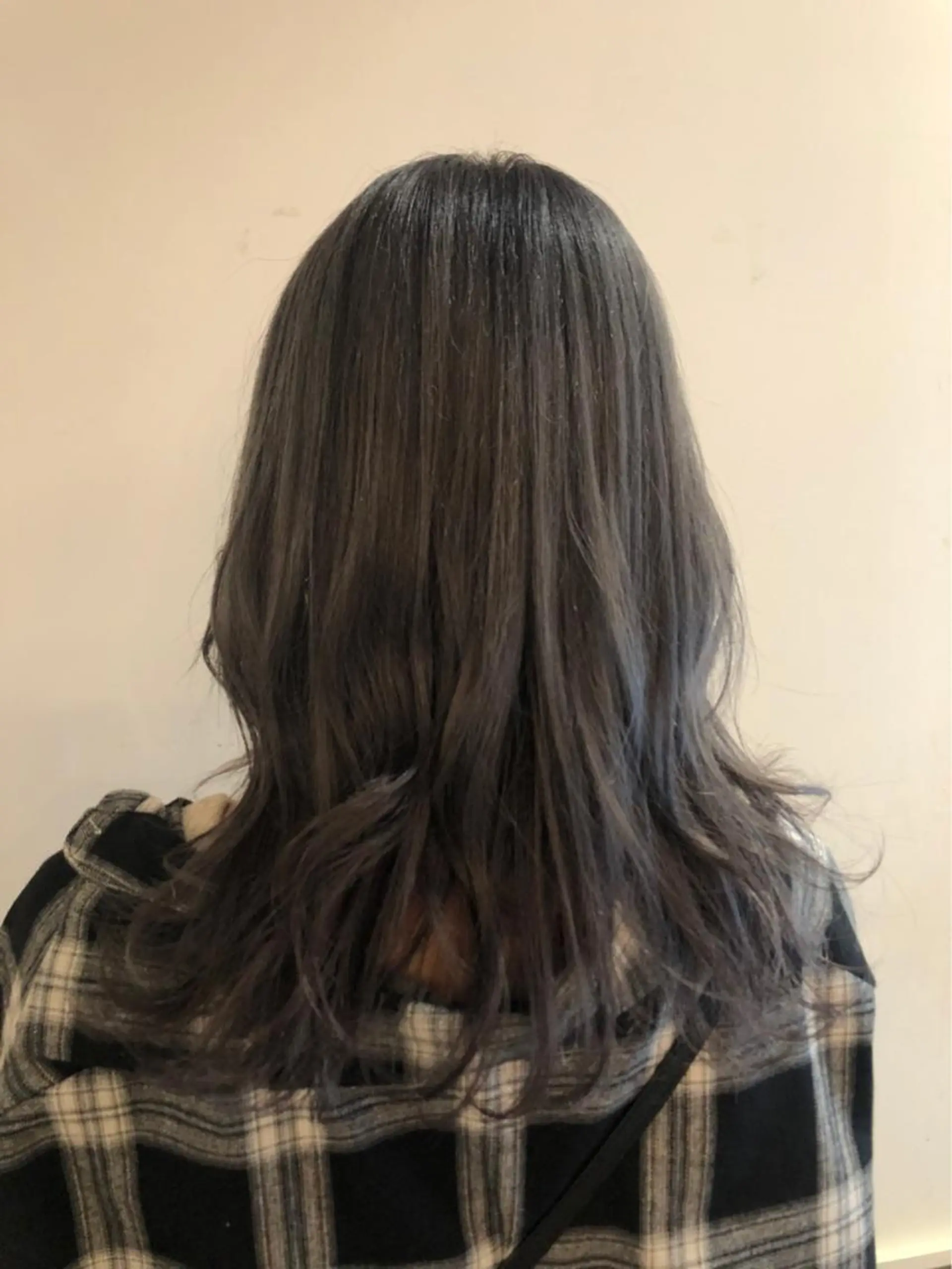 セミロング 中井 茅佳のヘアスタイル