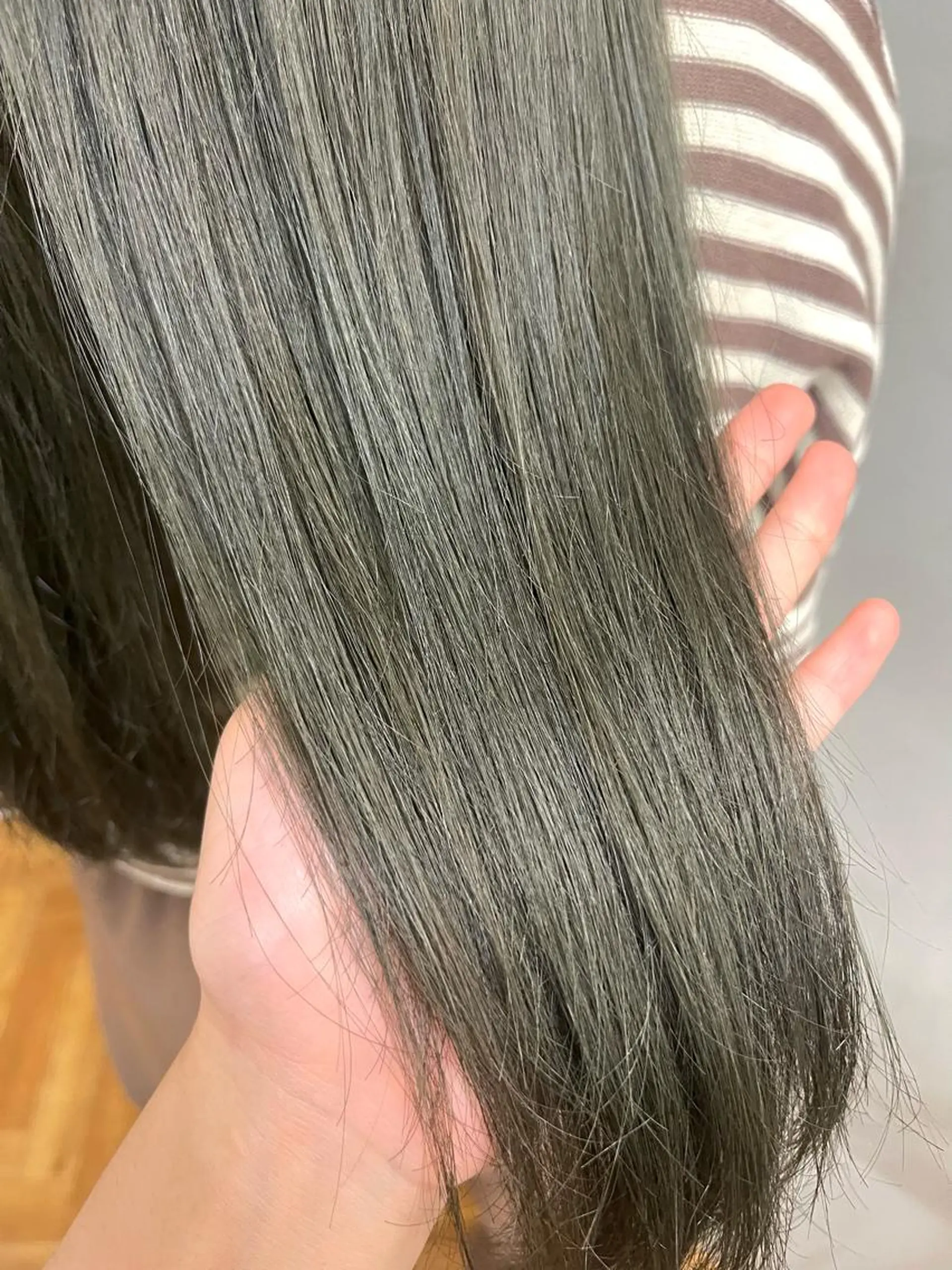 ロング カラー オリーブカラー ヘアカラー 【カットモデル募集】 ⭐️airi⭐️のヘアスタイル