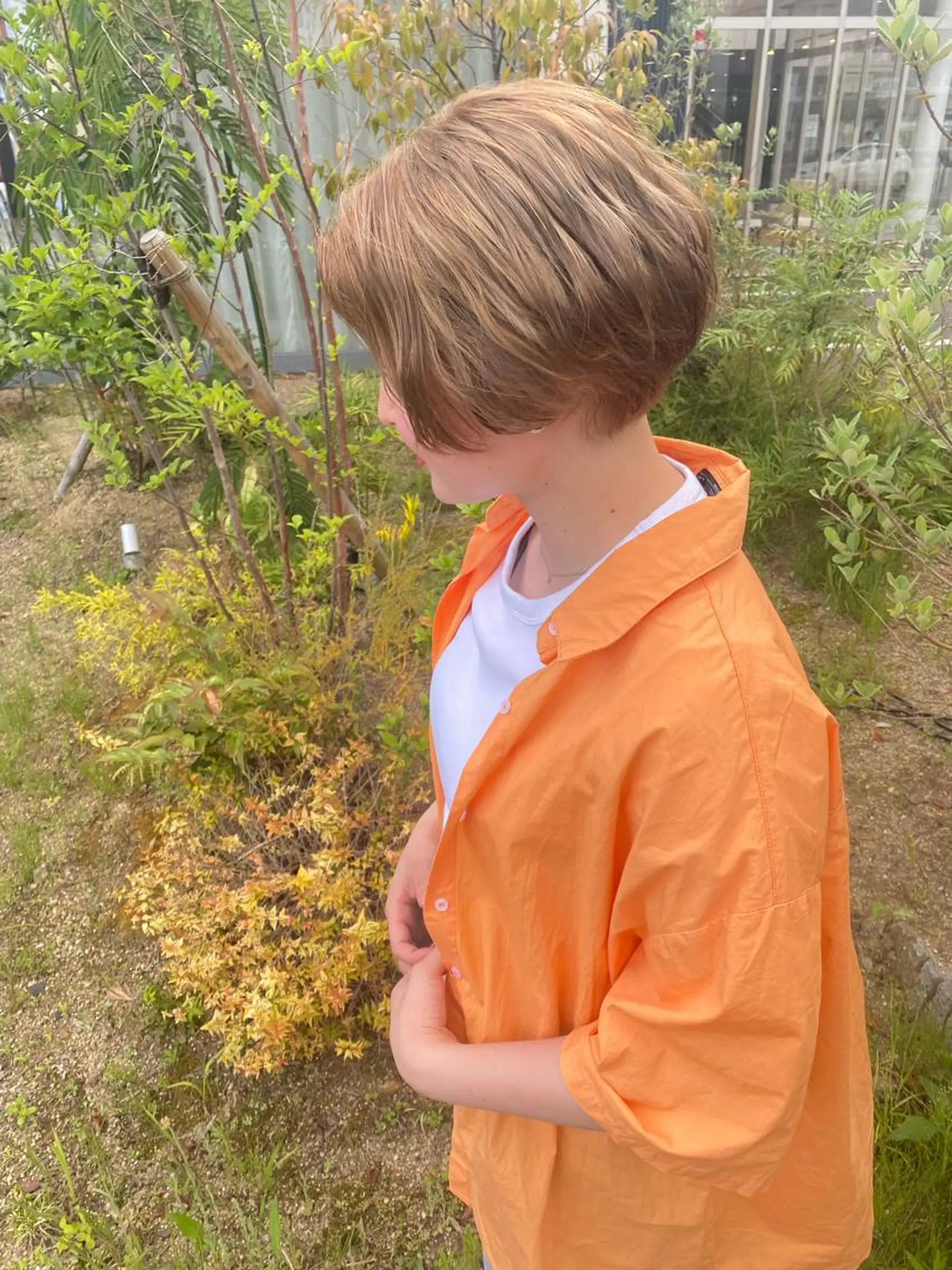 ショート カラー 大久保 梨音のヘアスタイル