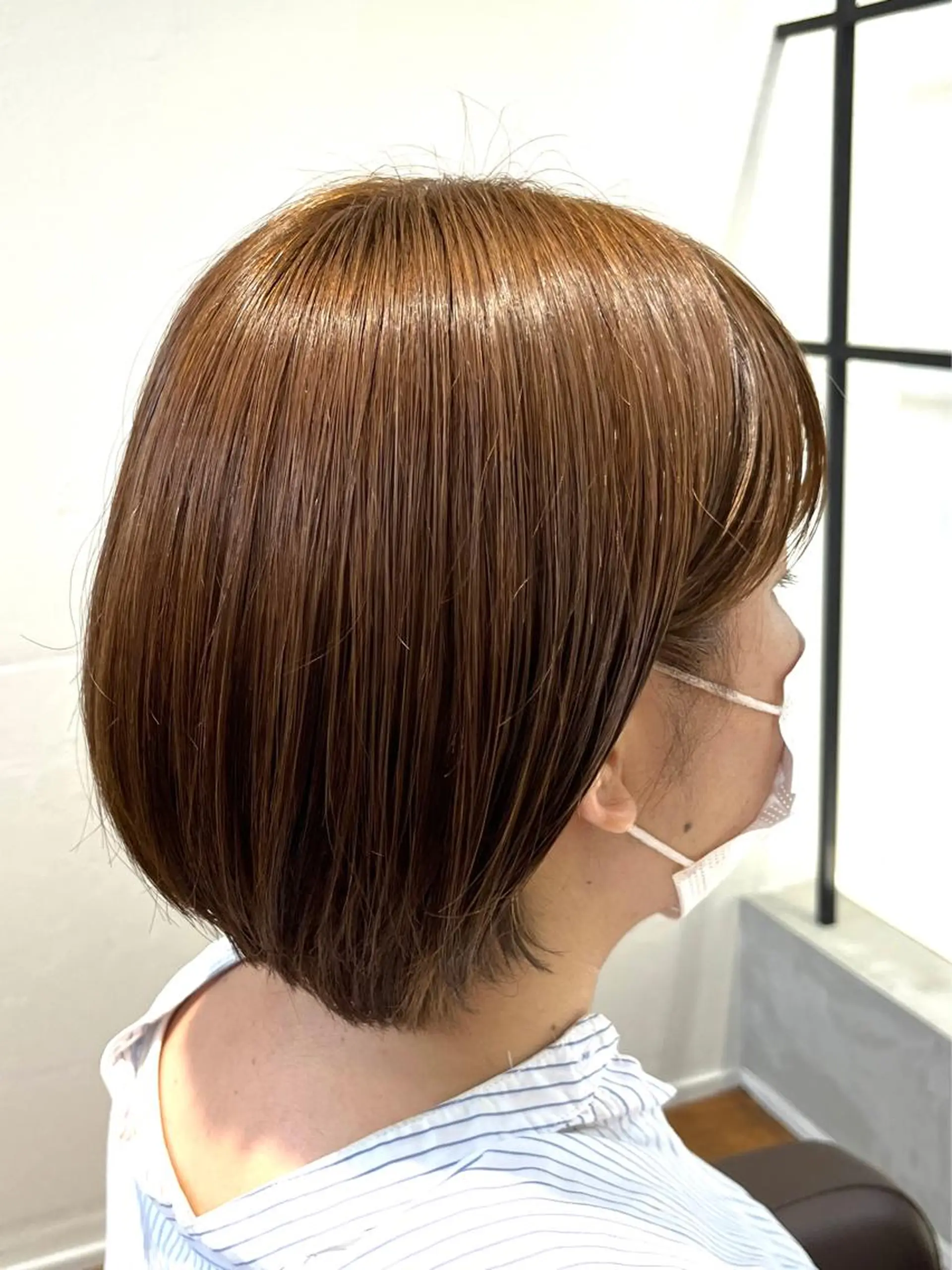 ショート カラー 透明感カラー ヘアカラー トリートメント 「朝が、変わる」 髪質改善ストレートのヘアスタイル