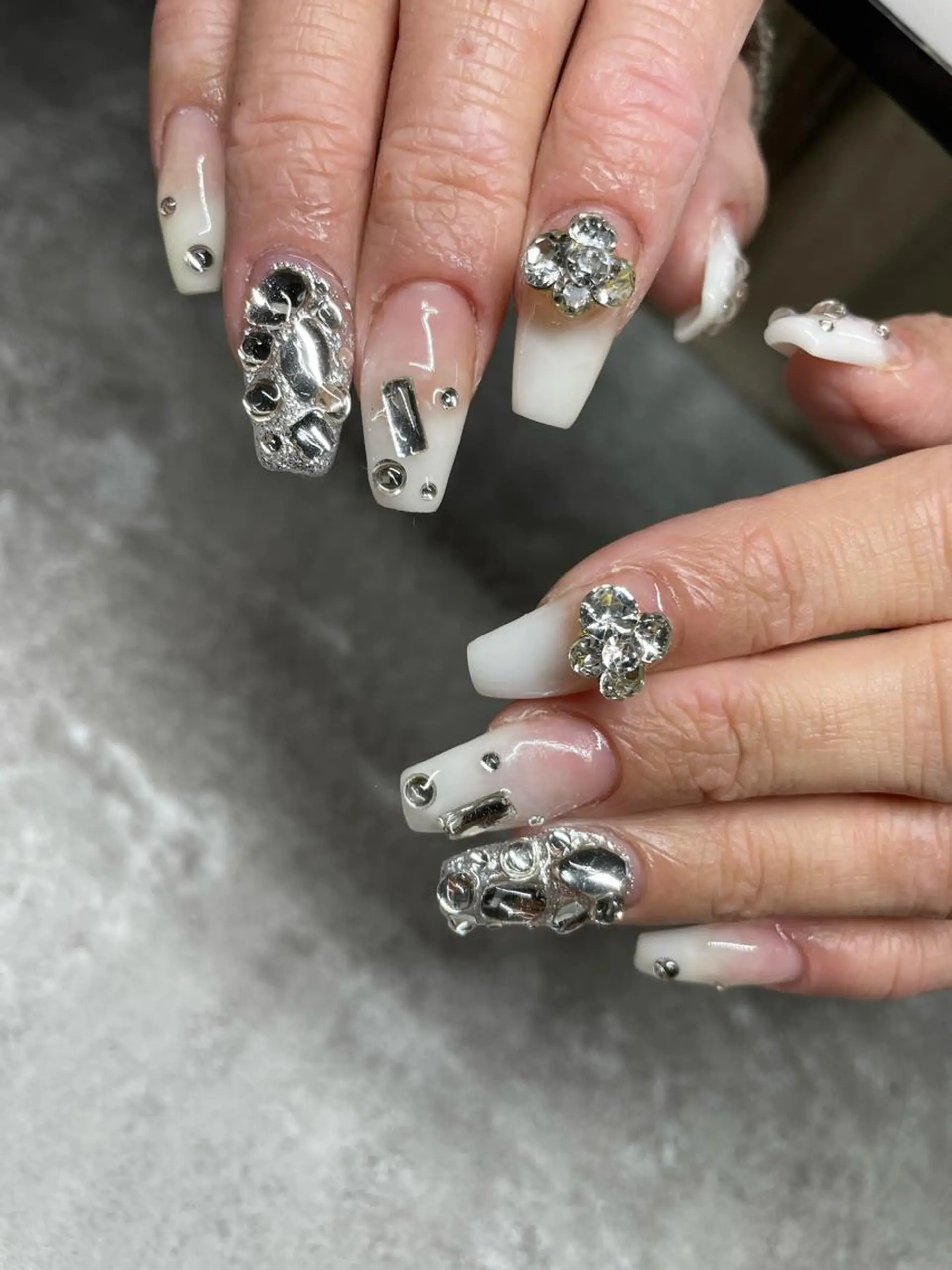 ネイル Y's nailのネイルデザイン