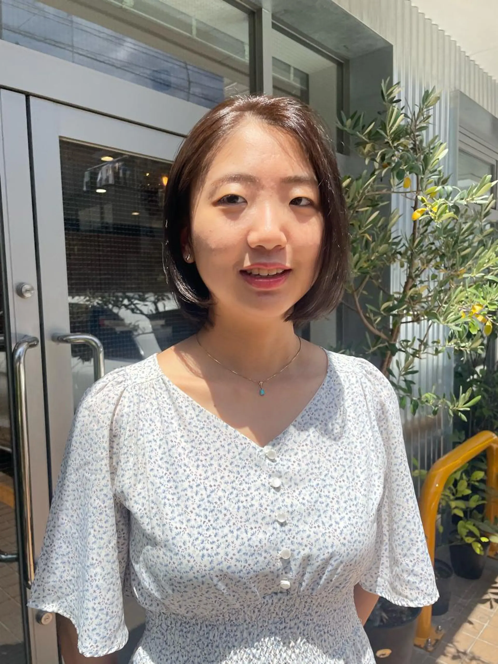 ショート カラー しの　ゆきの THE REMMYのヘアスタイル