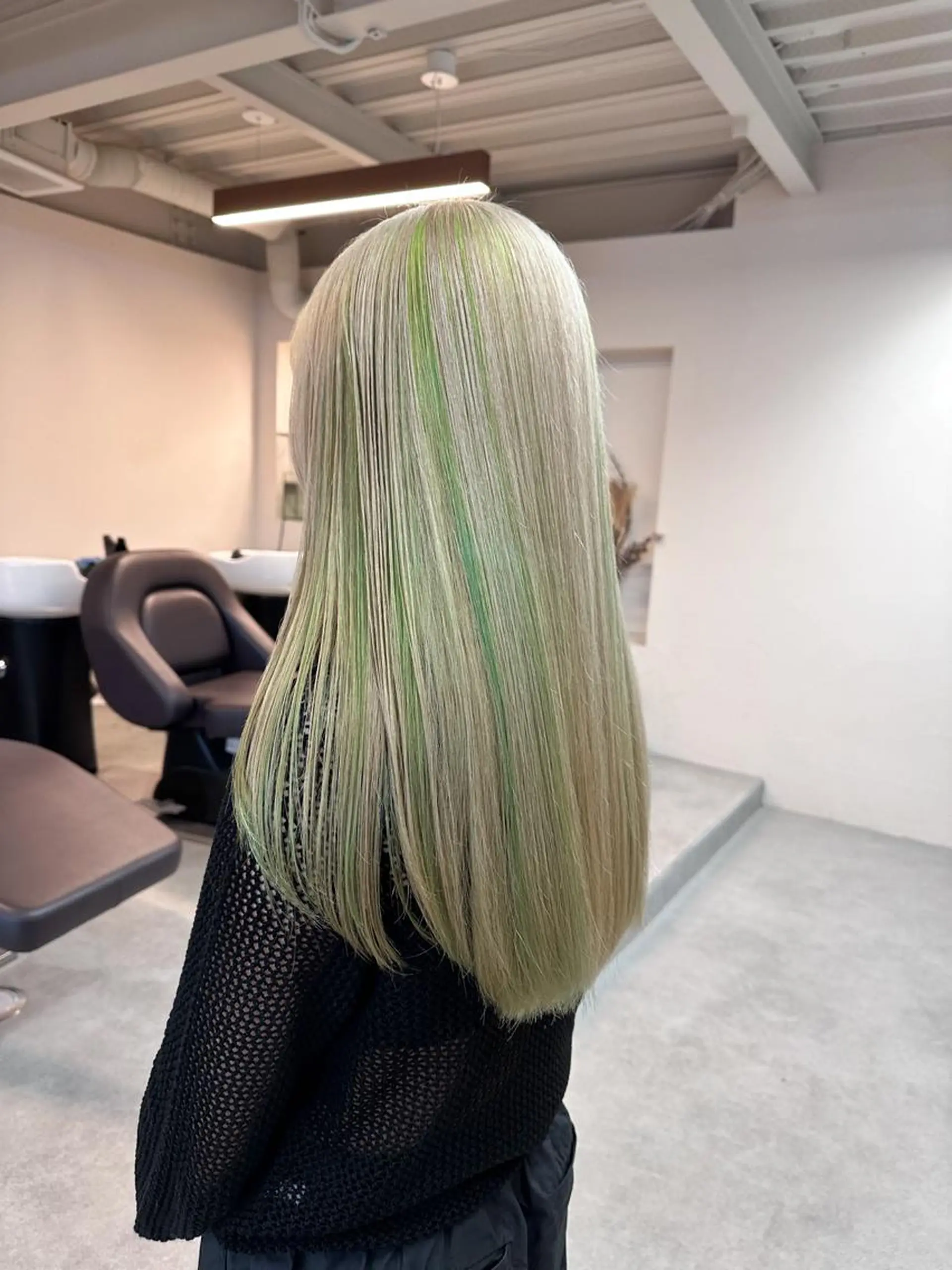 ロング カラー ハイトーン×似合わせ 🌱中川慎之介のヘアスタイル