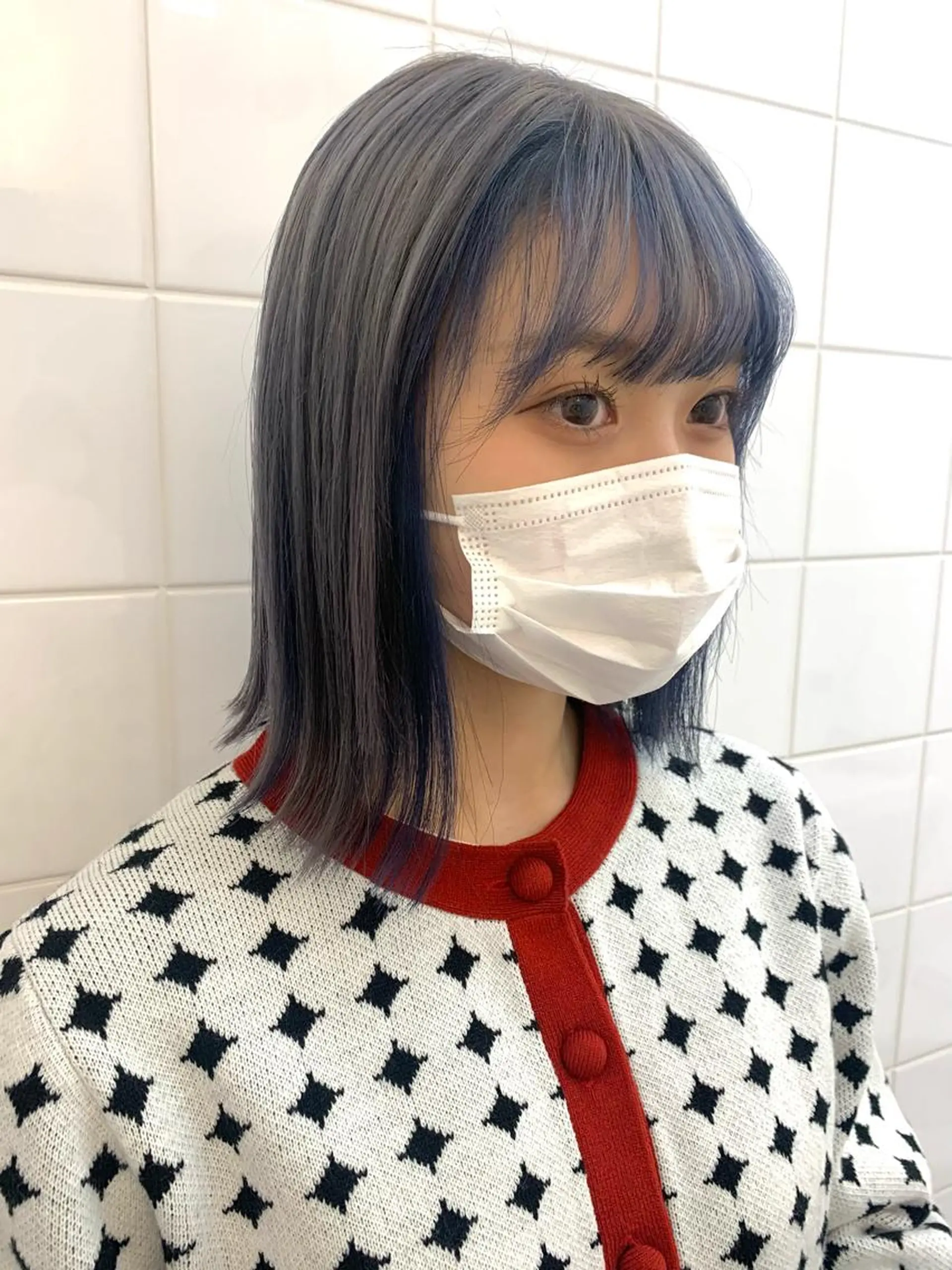 ショート カラー ヘアアレンジ 🧨ブリーチー×ボブ レイヤー💎じゅえるのヘアスタイル